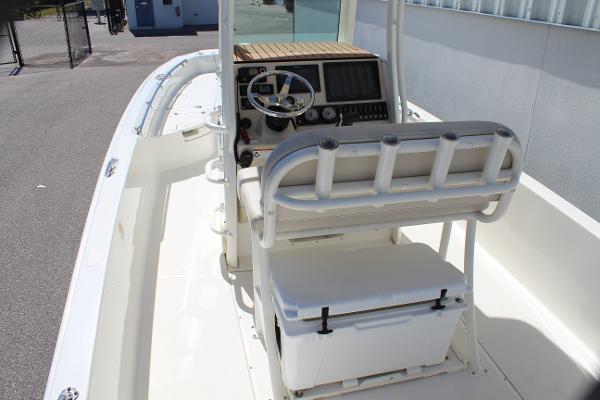 24' Boston Whaler, Listing Number 100911254, Image No. 32