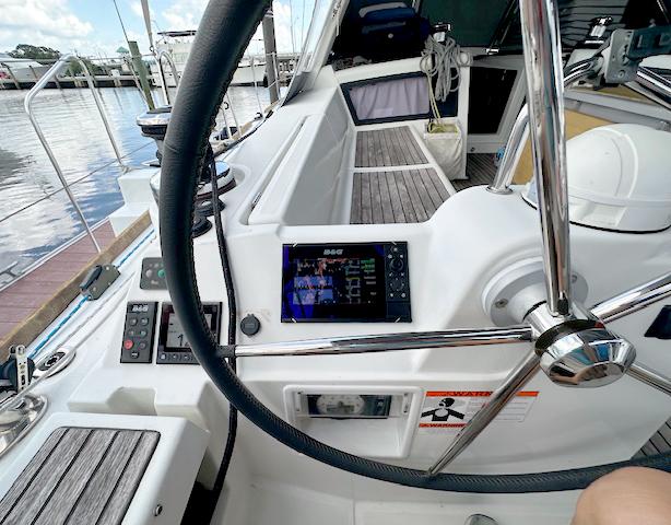 Yacht Photos Pics