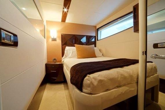 Lady H starboard stateroom