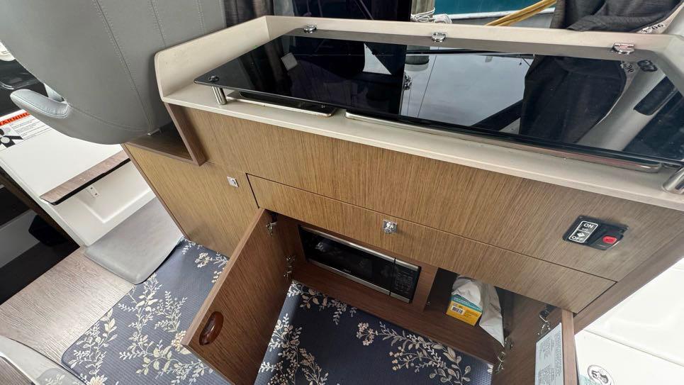 Yacht Photos Pics