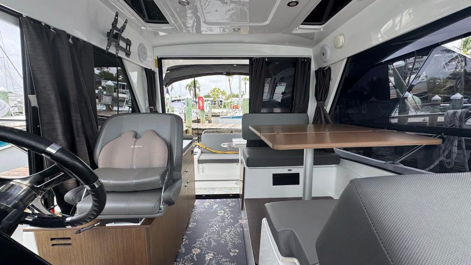 Yacht Photos Pics