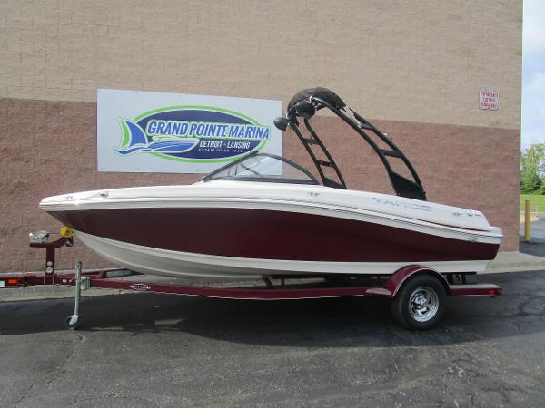 2016 Tahoe boat for sale, model of the boat is 500 TS & Image # 1 of 25