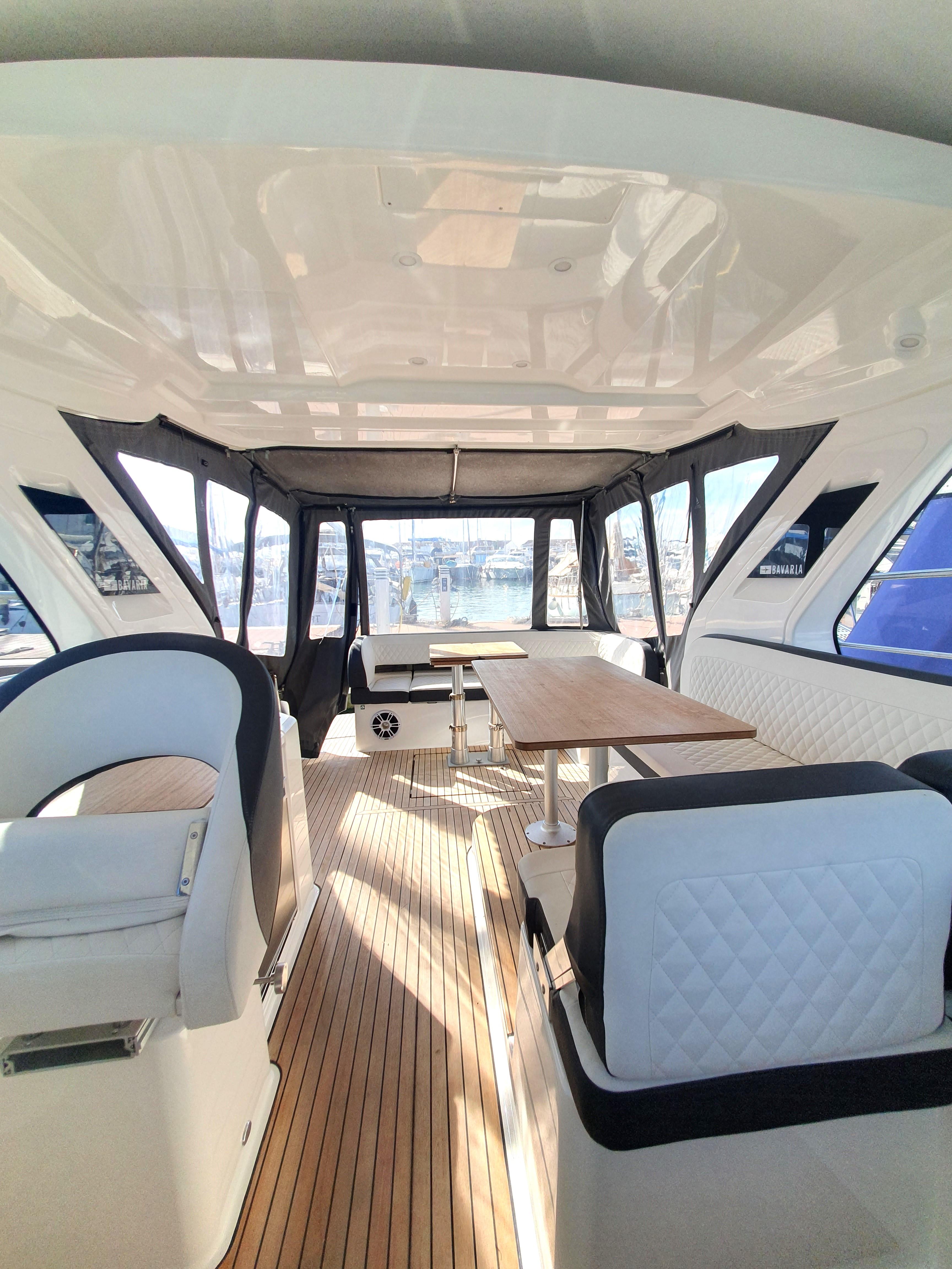 Bavaria S36 HT style=