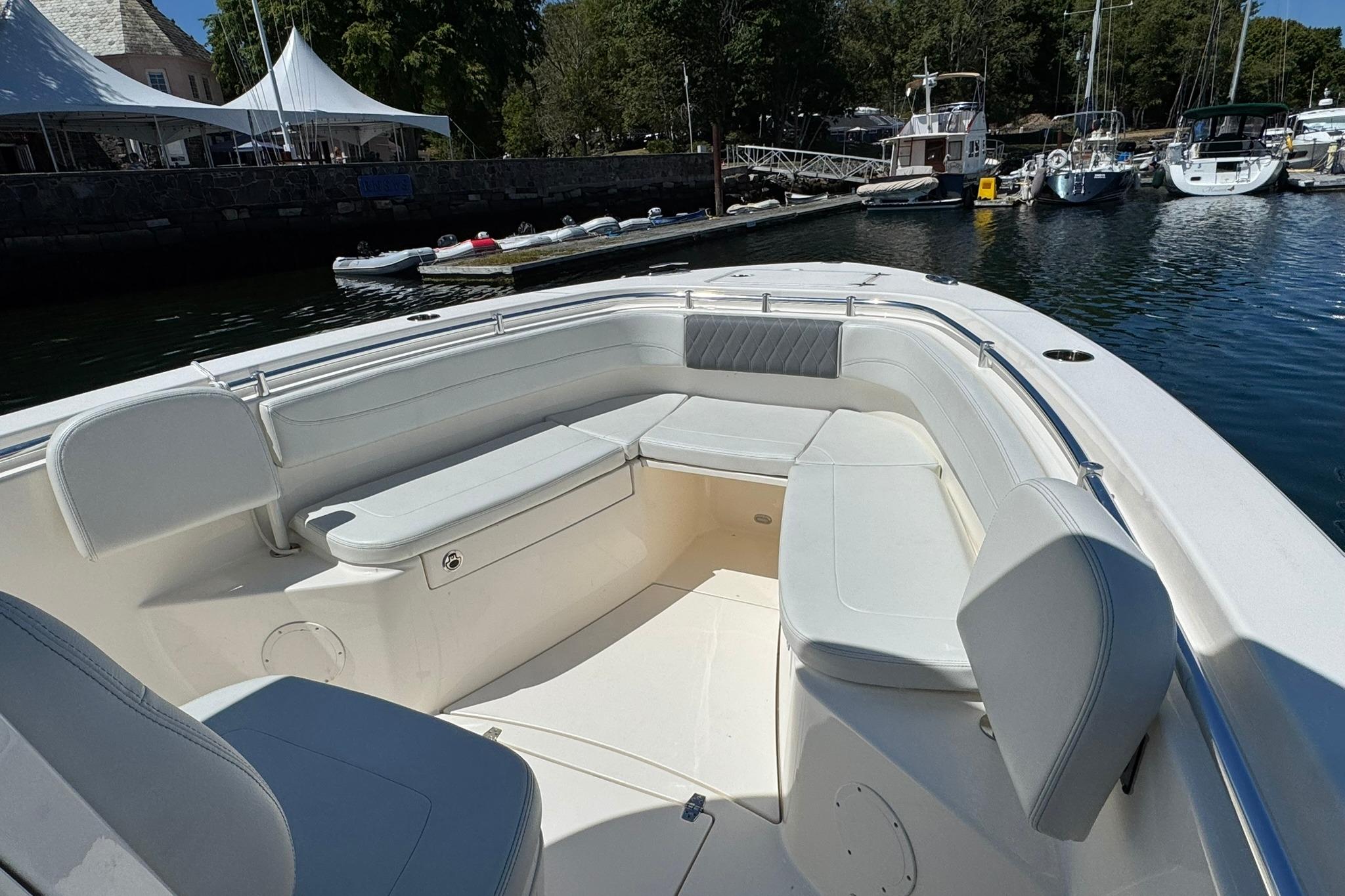 2023-cobia-280-center-console-power-9902290-20250807141207579-1