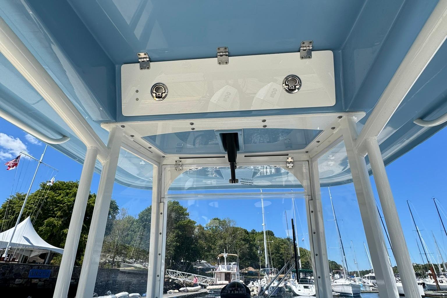 2023-cobia-280-center-console-power-9902290-20250807141217102-4