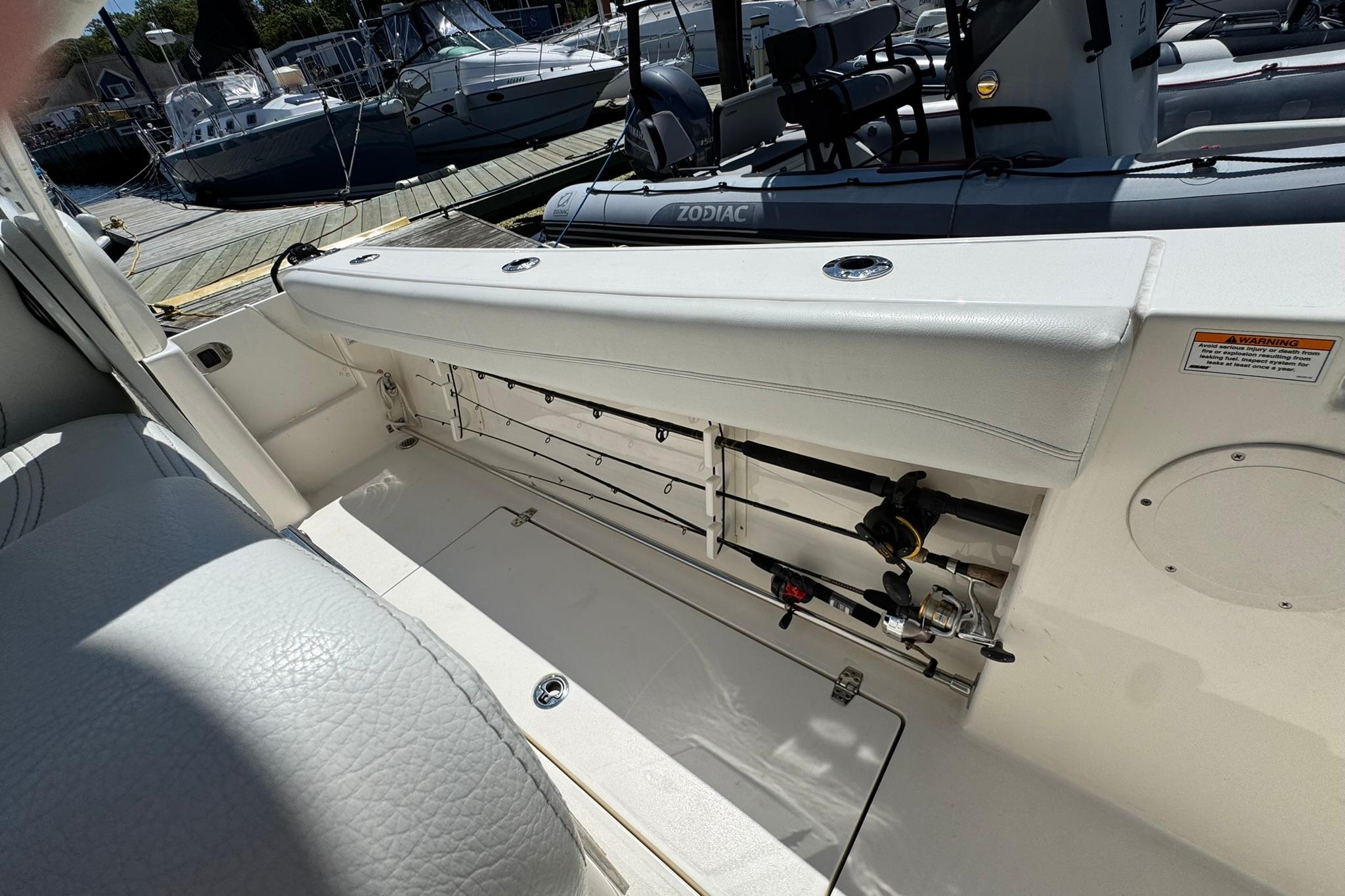 2023-cobia-280-center-console-power-9902290-20250807141226183-1