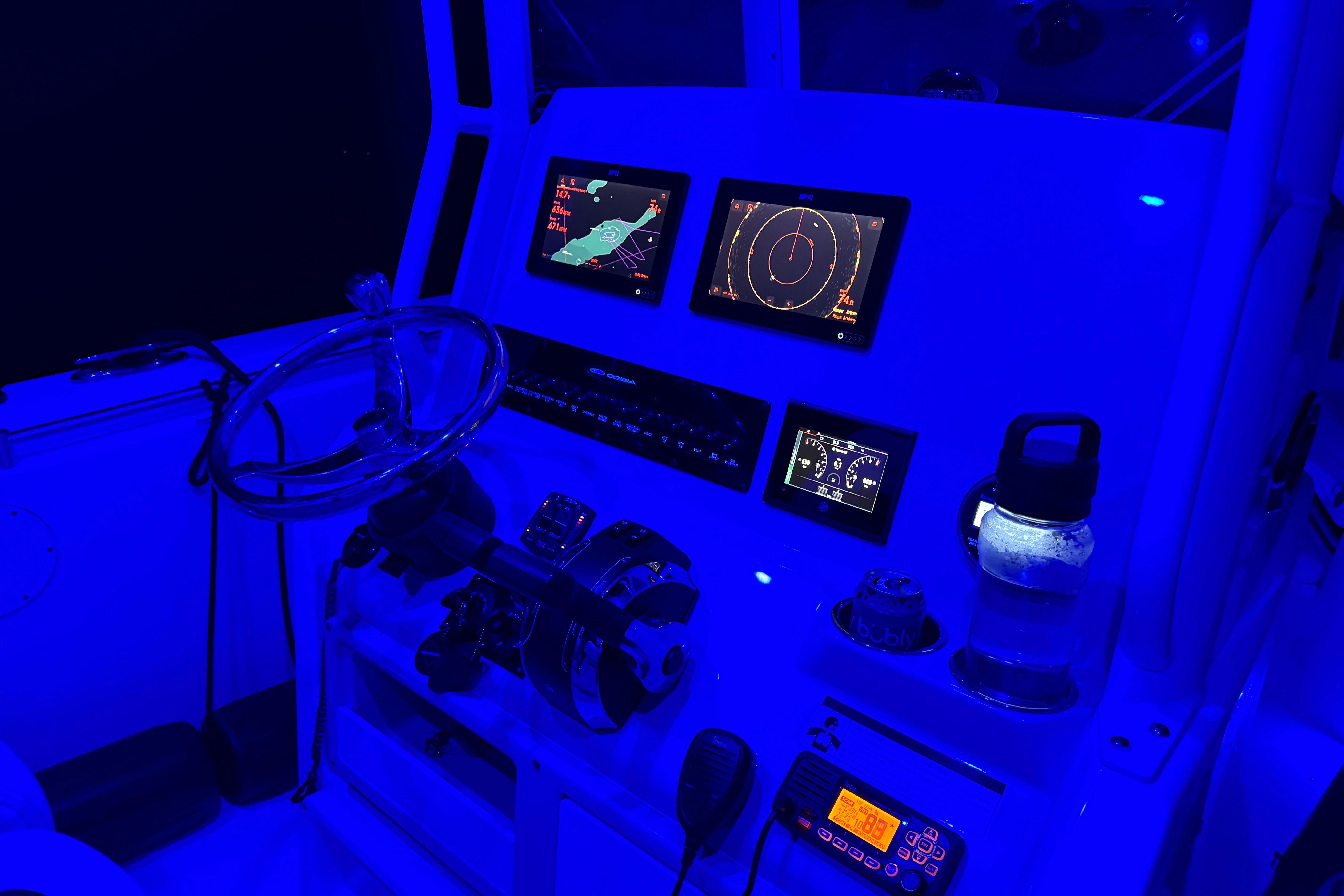 2023-cobia-280-center-console-power-9902290-20250807141350408-4