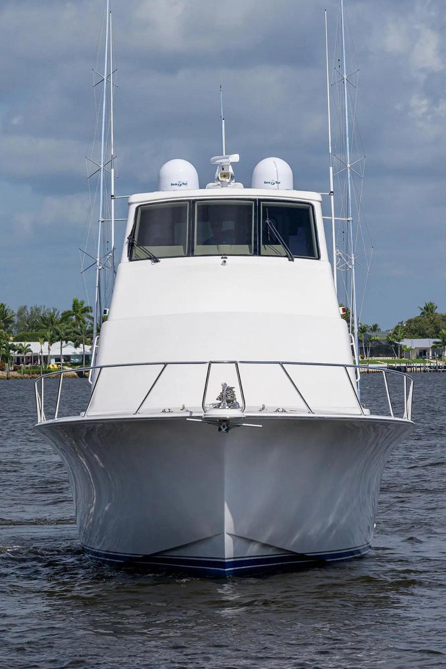 2003 Ocean 62 enclosed bridge super sport