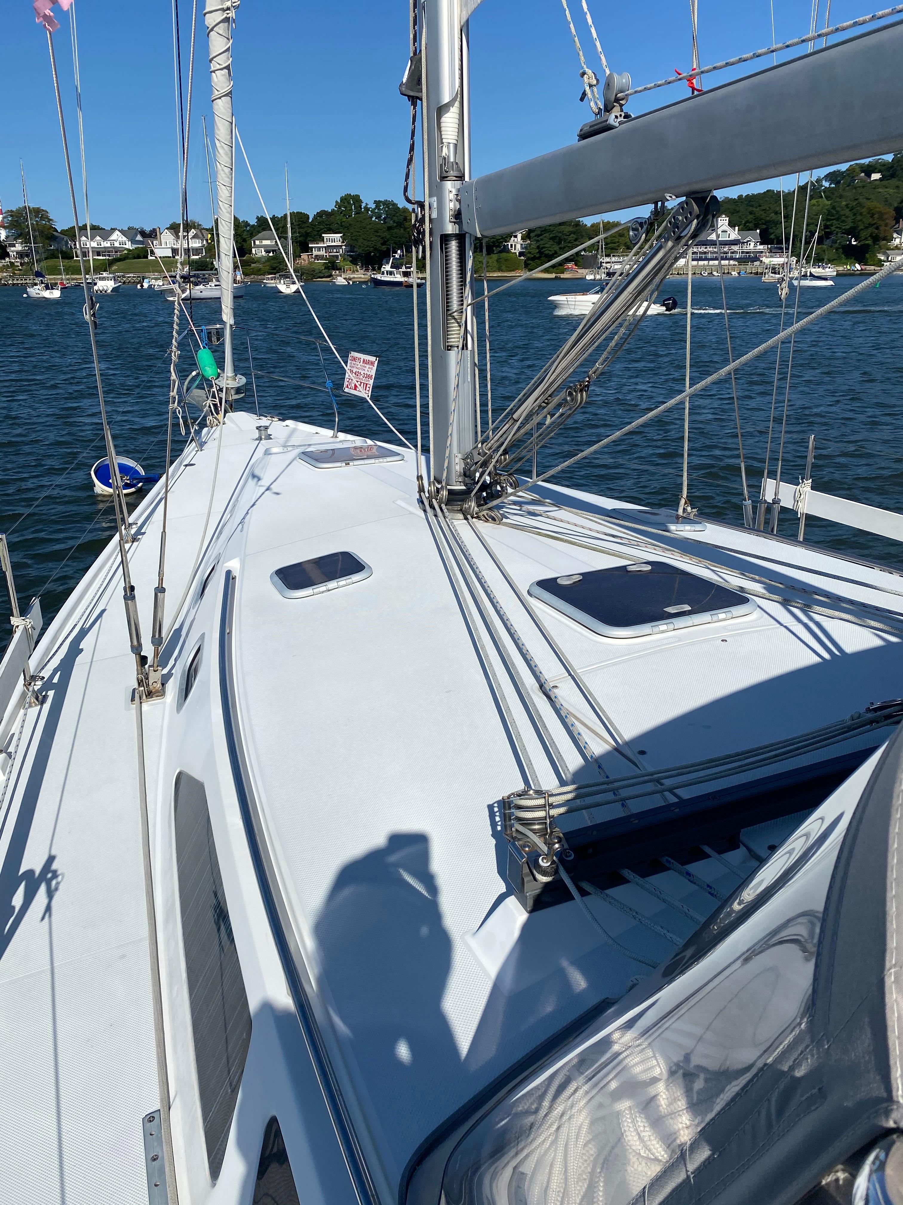 Newport RI Yacht Brokerage