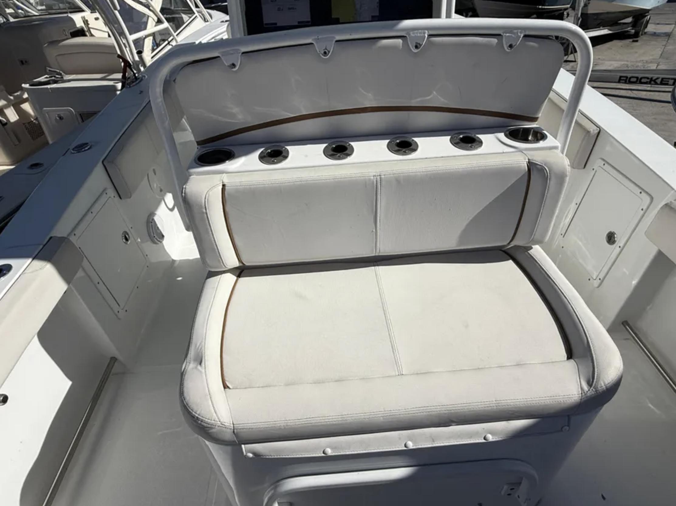 2021-sea-hunt-gamefish-30-forward-seating-power-9762298-20250417085742571-1_XLARGE