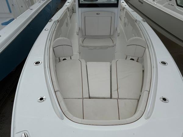 2021-sea-hunt-gamefish-30-forward-seating-power-9762298-20250505112615322-1_XLARGE