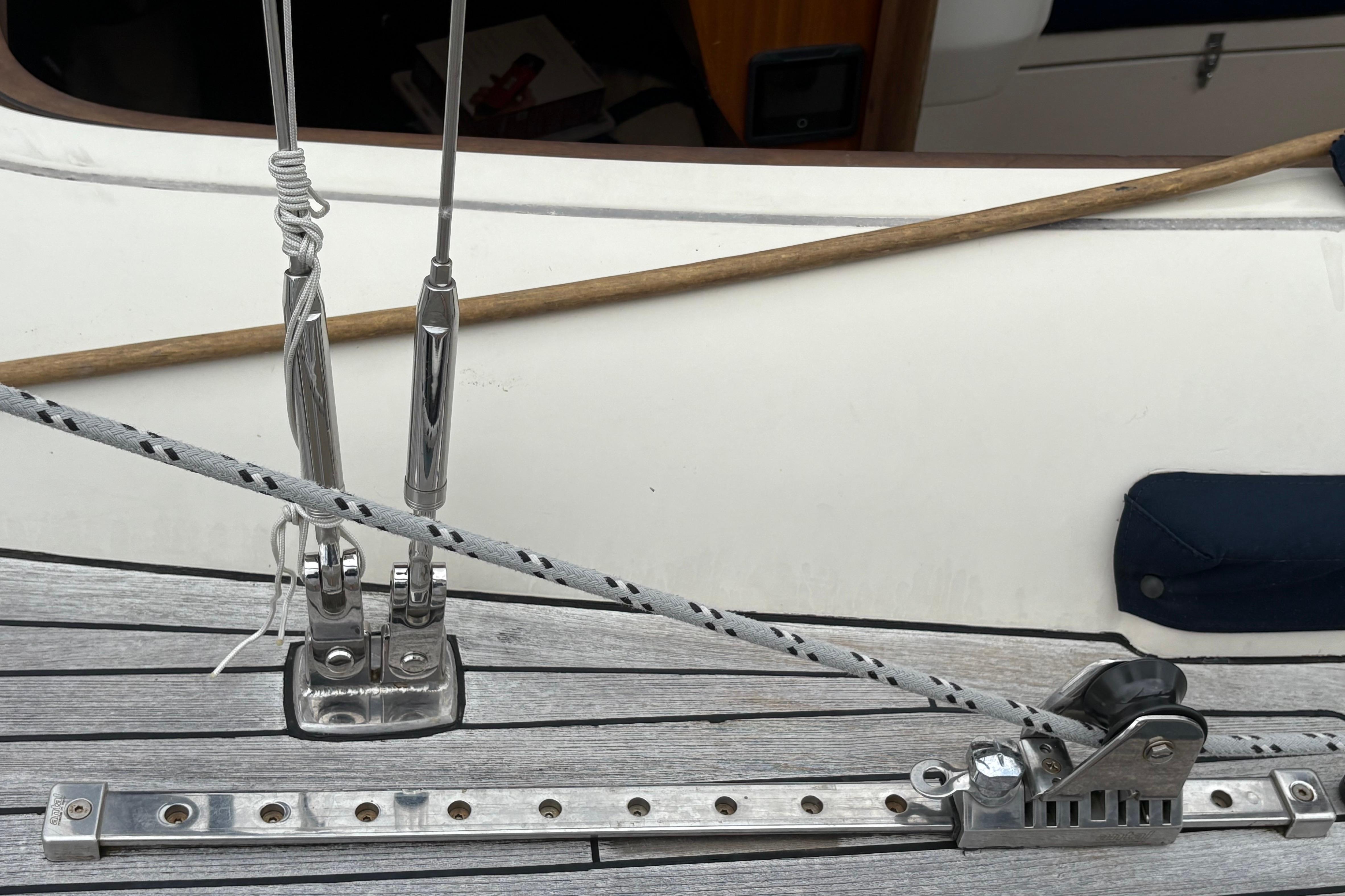 2017 Leonardo Yachts Eagle 44-8