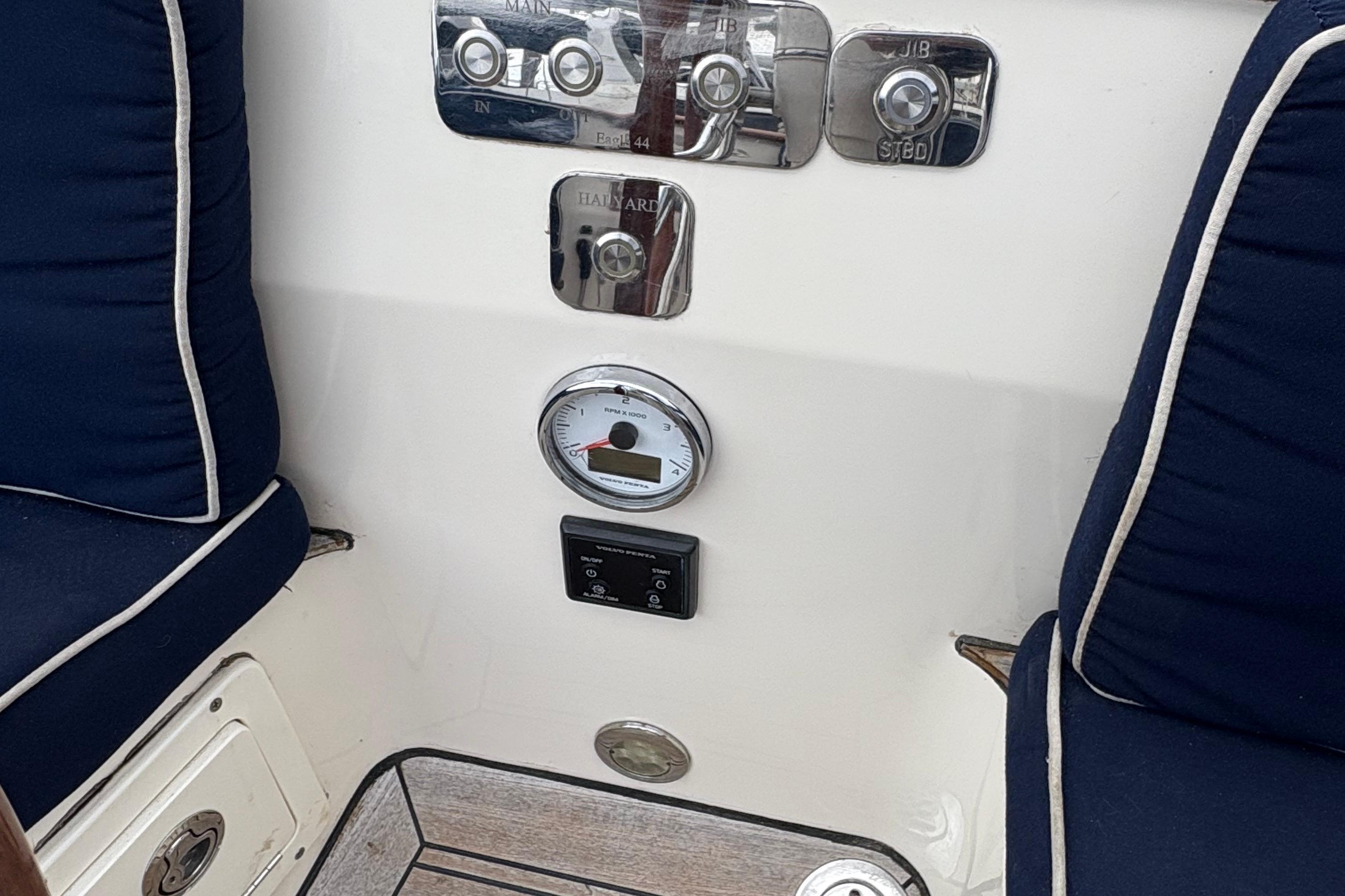 2017 Leonardo Yachts Eagle 44-25