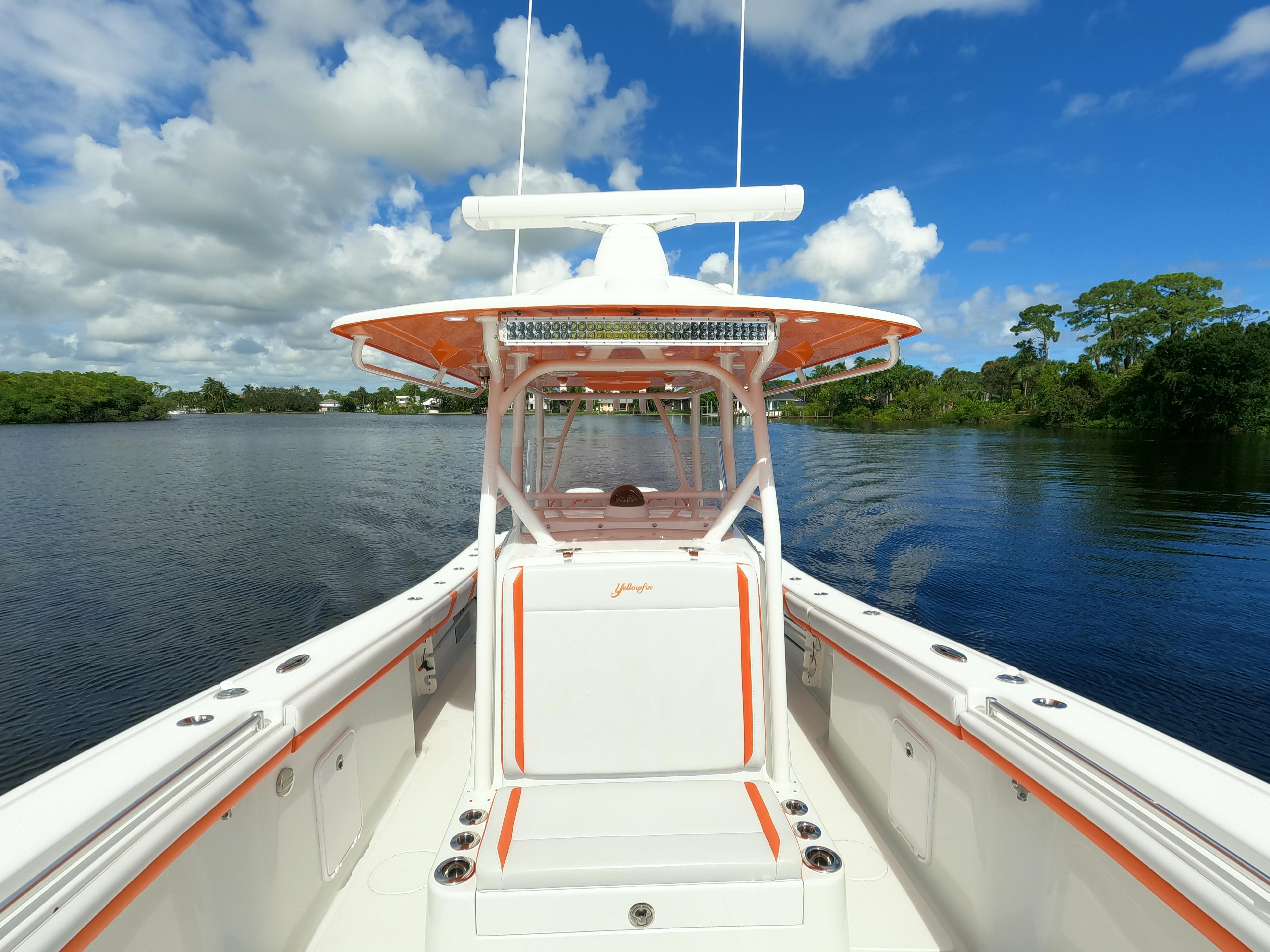 2018-yellowfin-34-power-9572311-20241005134807566-1_XLARGE