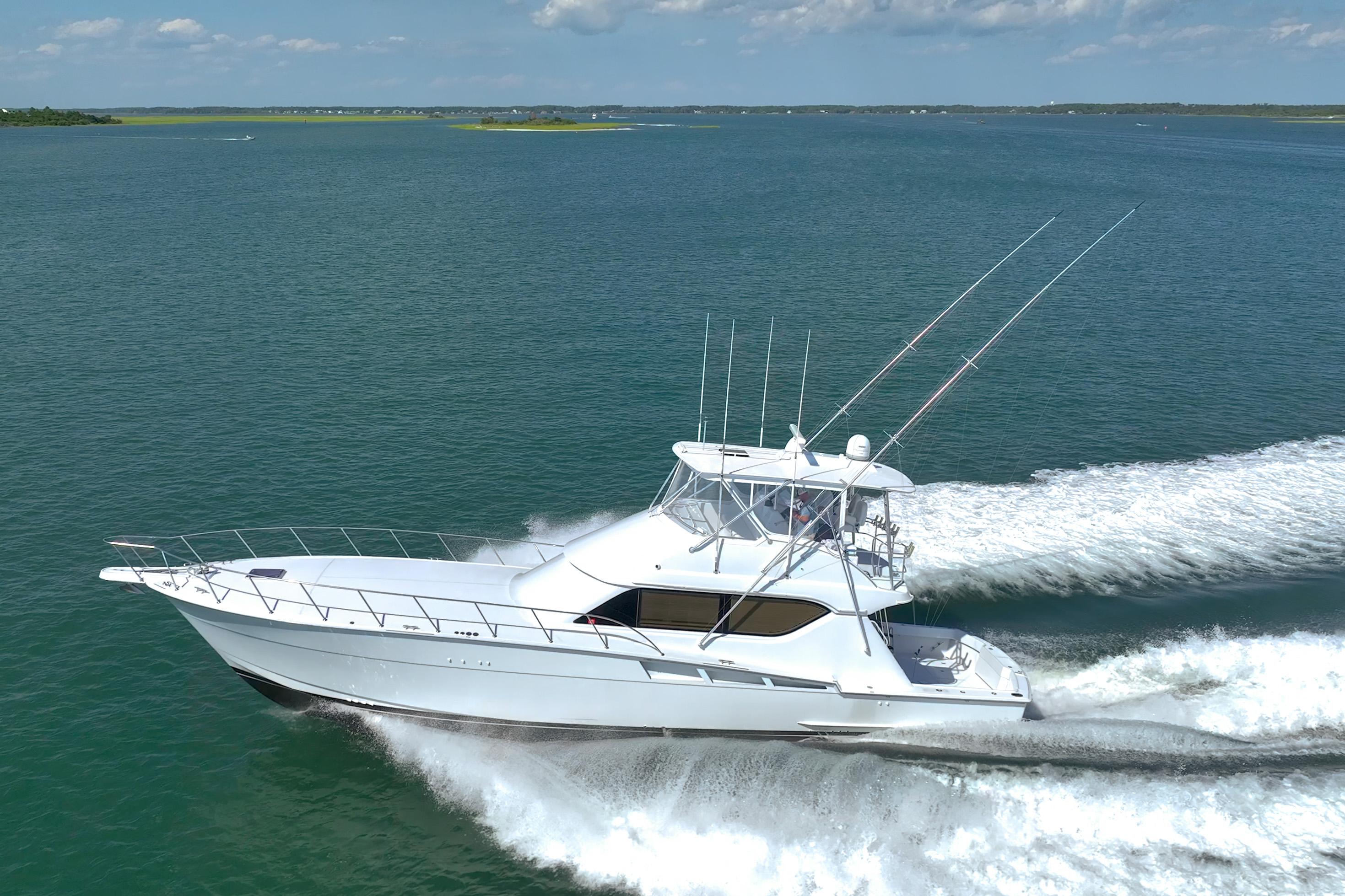 Hatteras 60 Play It By Ear - Exterior Profile