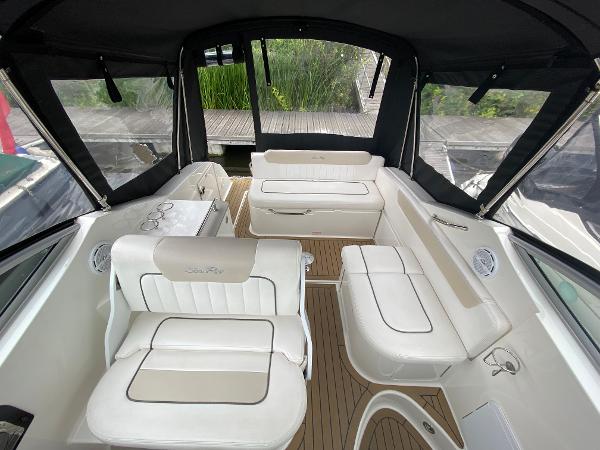 2010 Sea Ray 260 Sundancer