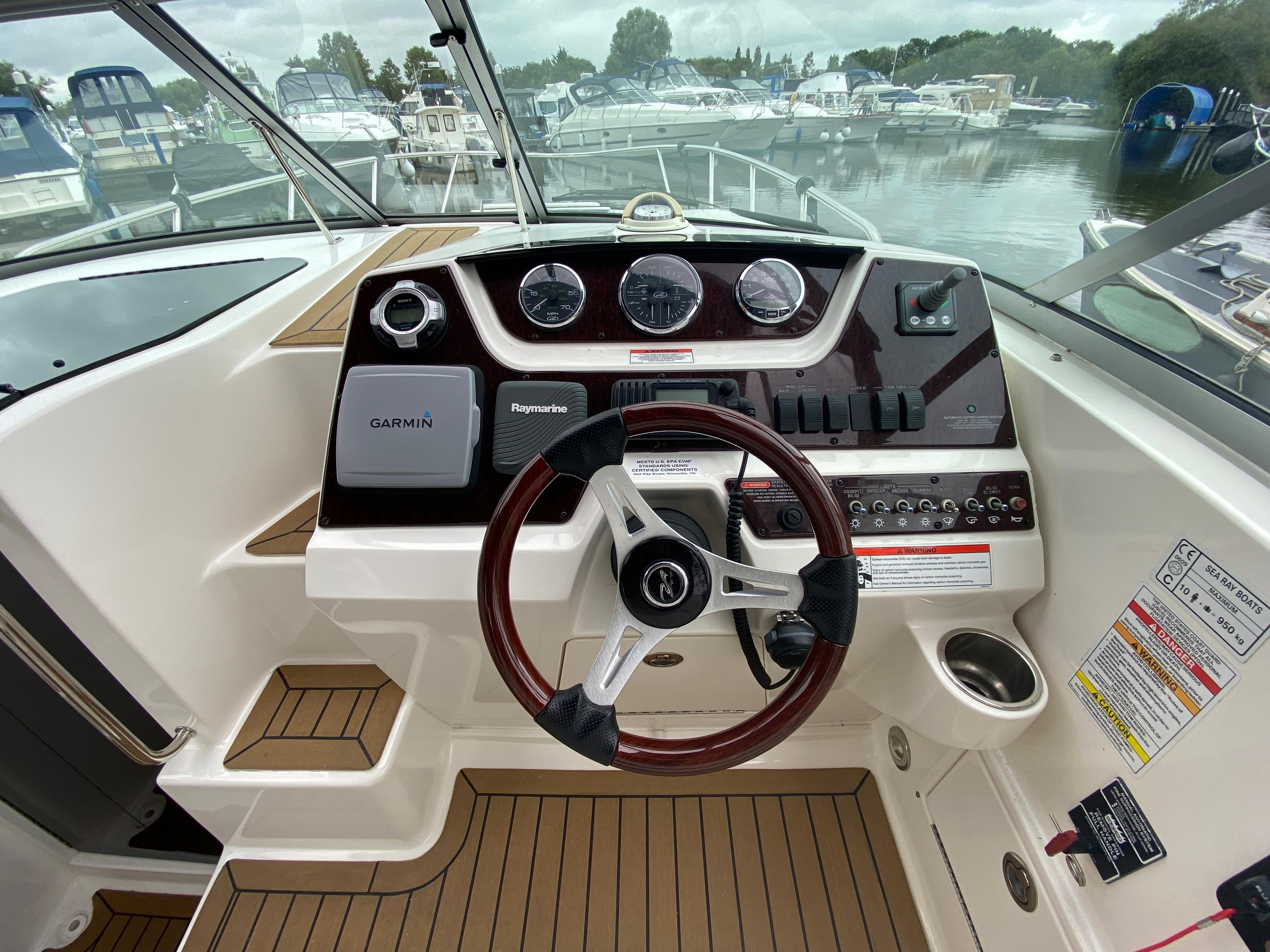 2010 Sea Ray 260 Sundancer