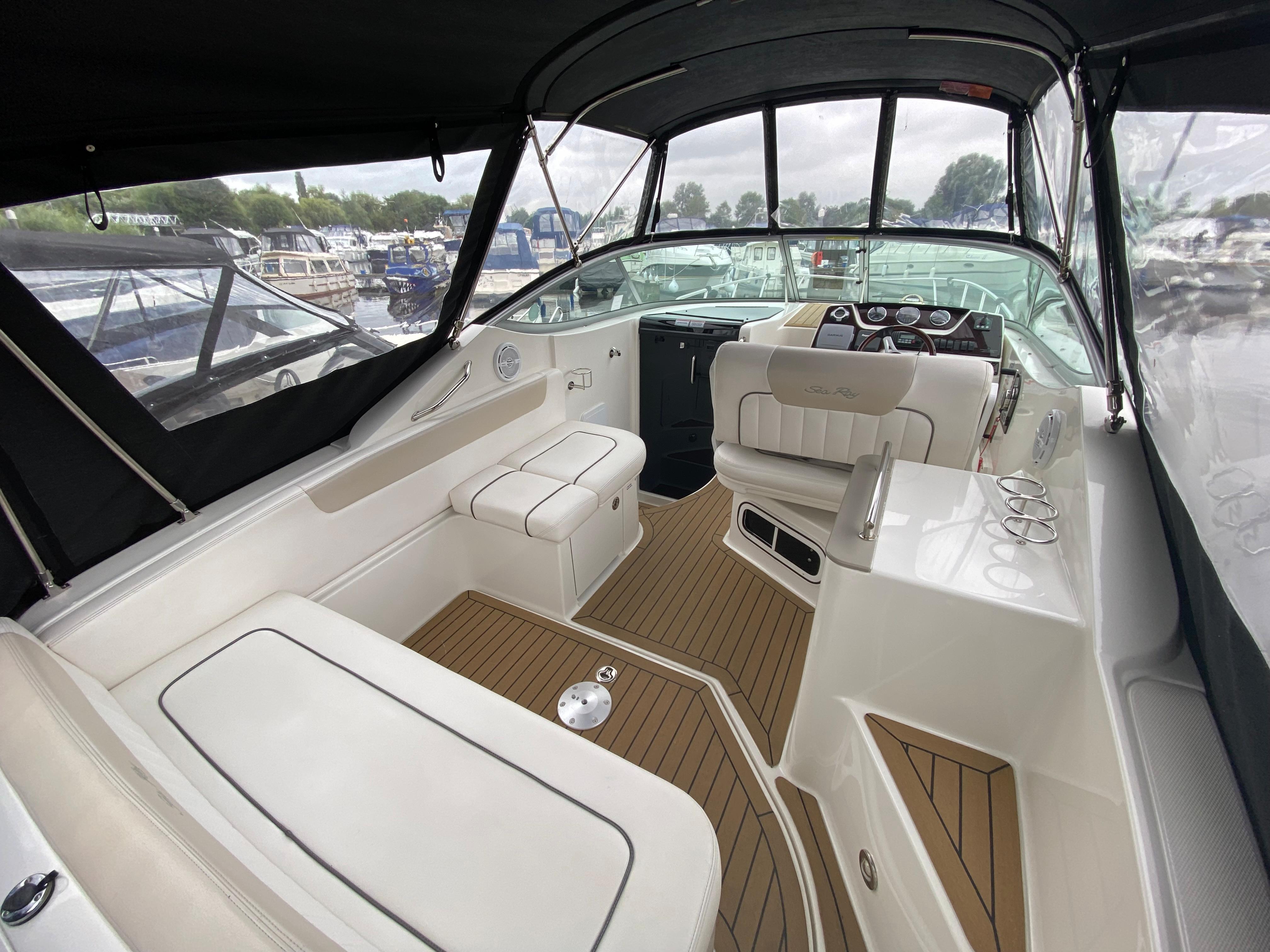 2010 Sea Ray 260 Sundancer