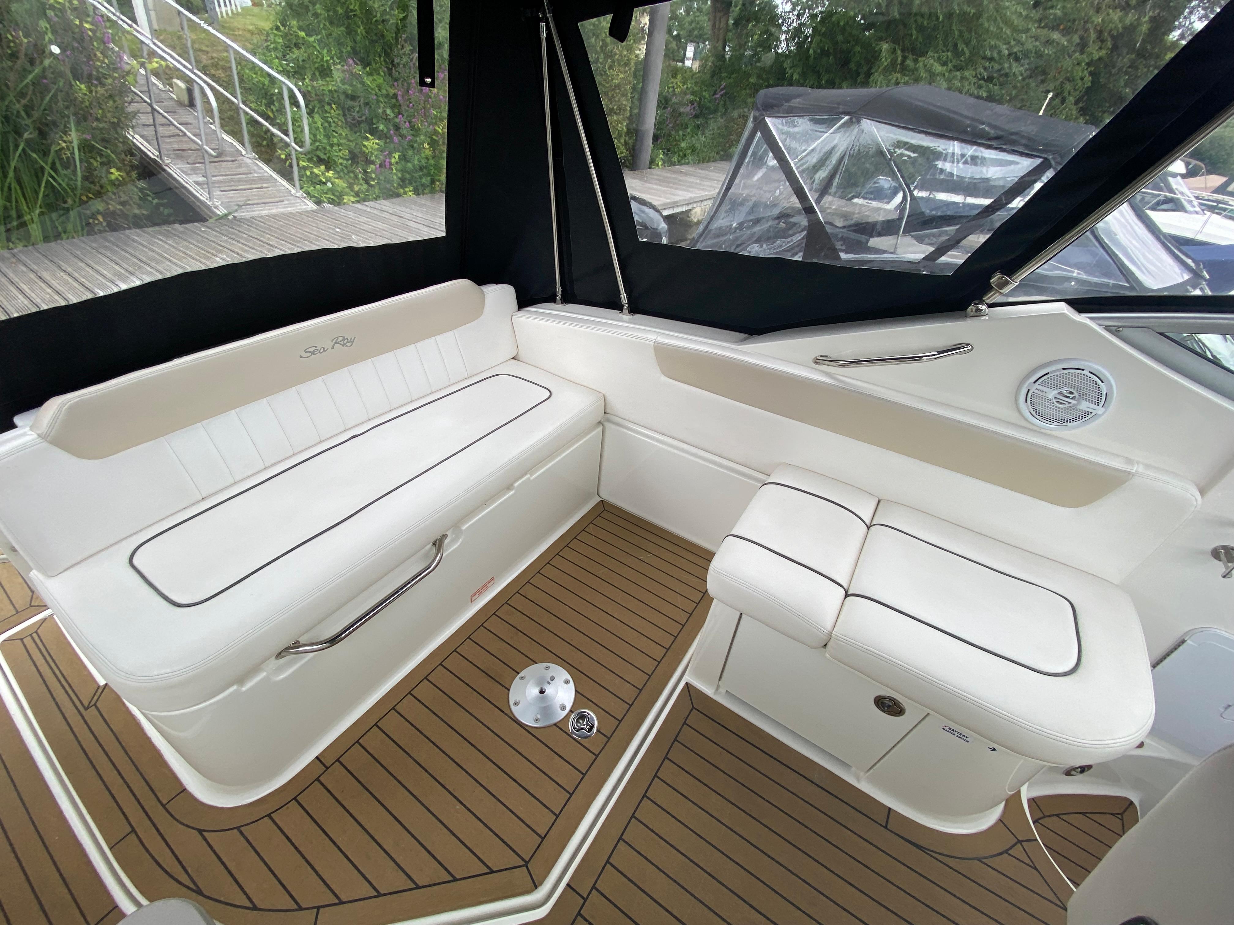 2010 Sea Ray 260 Sundancer