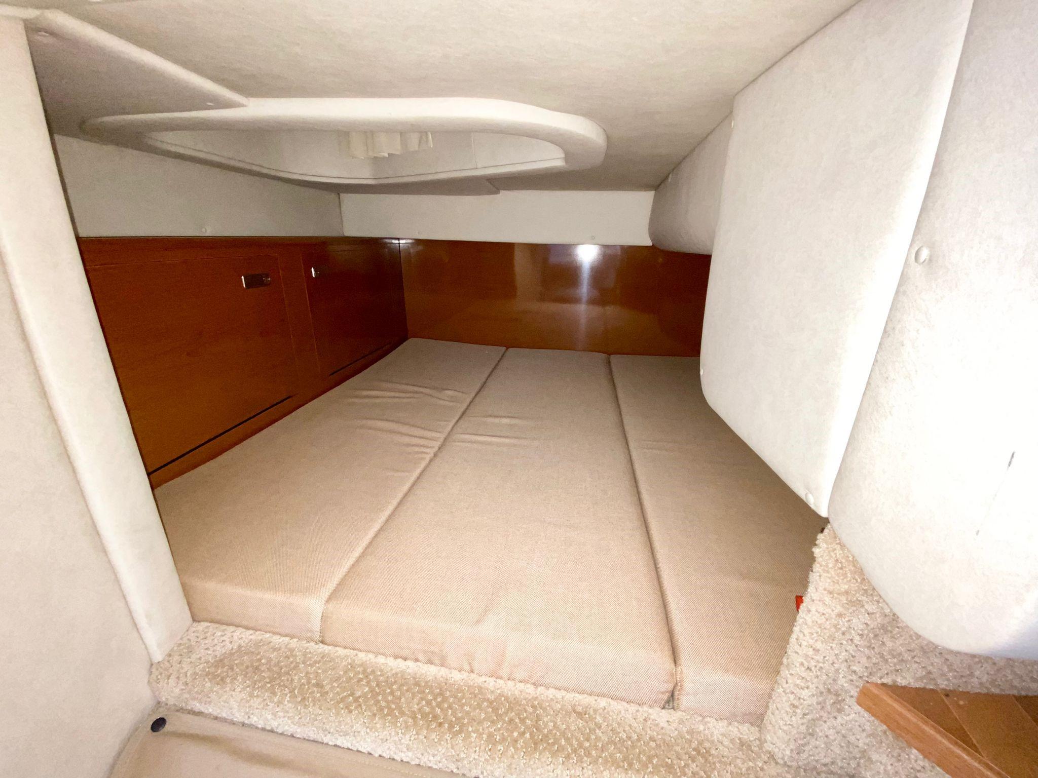 2010 Sea Ray 260 Sundancer