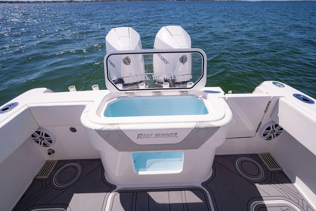 2024-reef-runner-340-power-9712315-20250311190721796-1_XLARGE