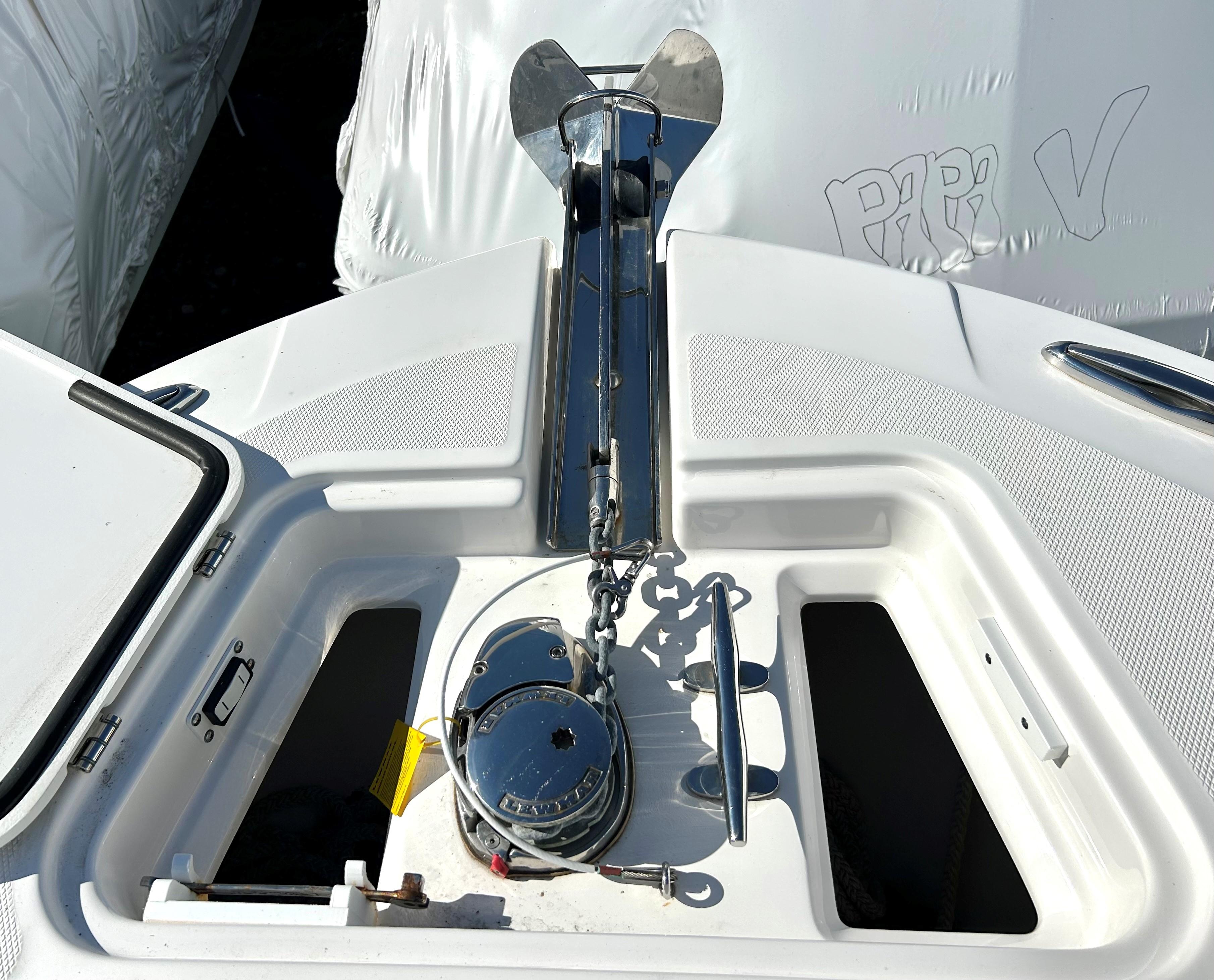 2020-edgewater-348-cx-power-9722318-20250328081702458-1_XLARGE