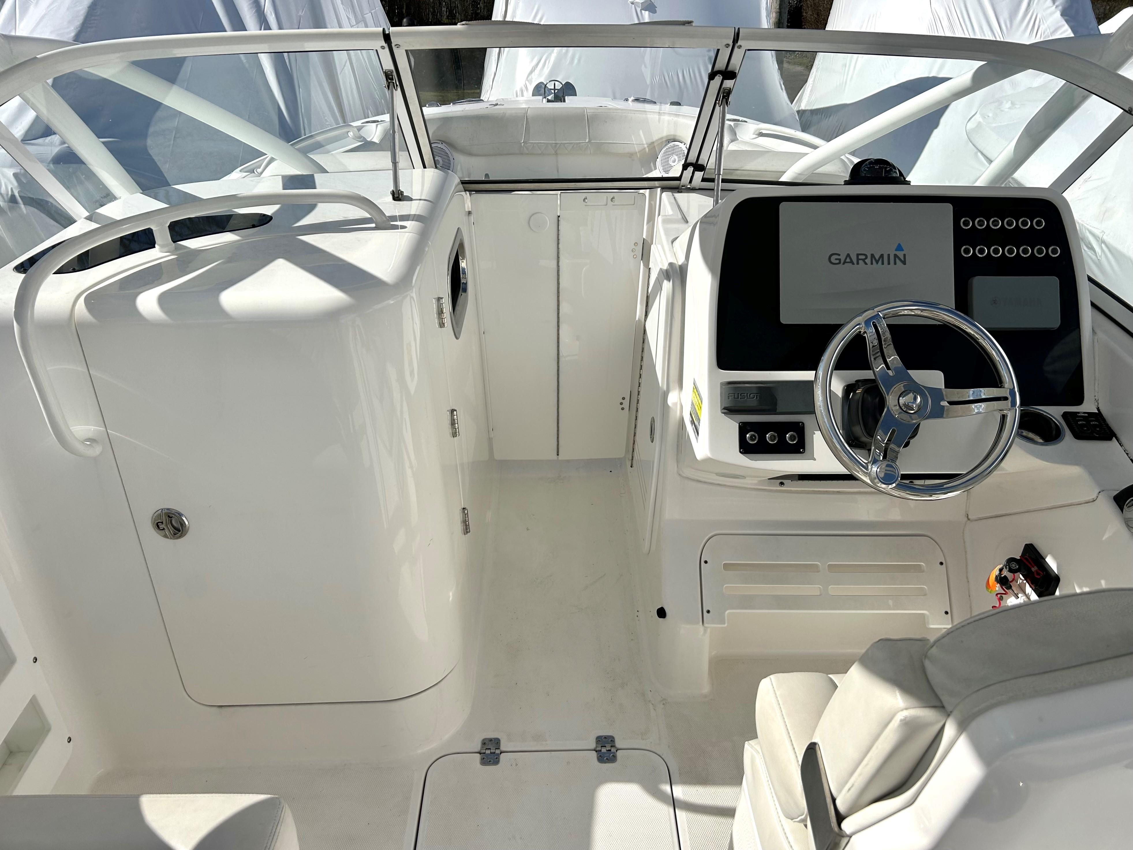 2020-edgewater-348-cx-power-9722318-20250328081720478-1_XLARGE