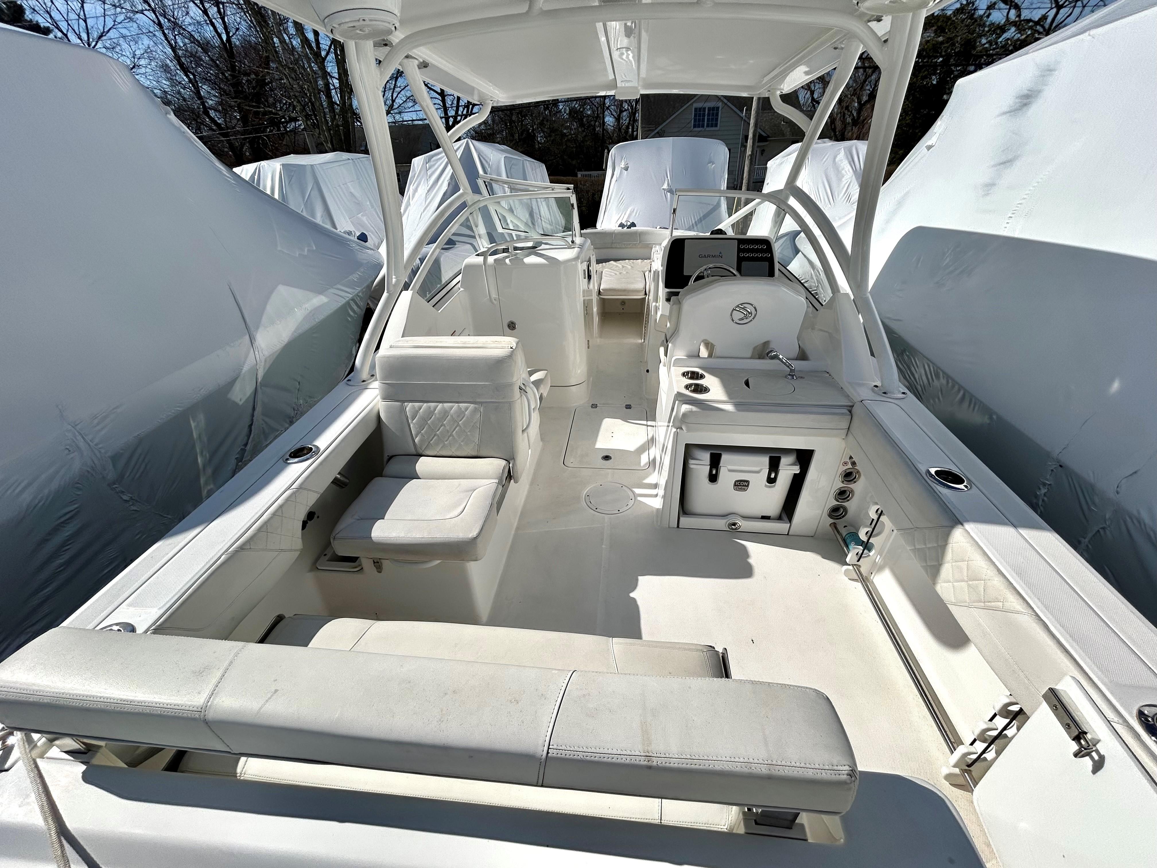 2020-edgewater-348-cx-power-9722318-20250328082124048-1_XLARGE