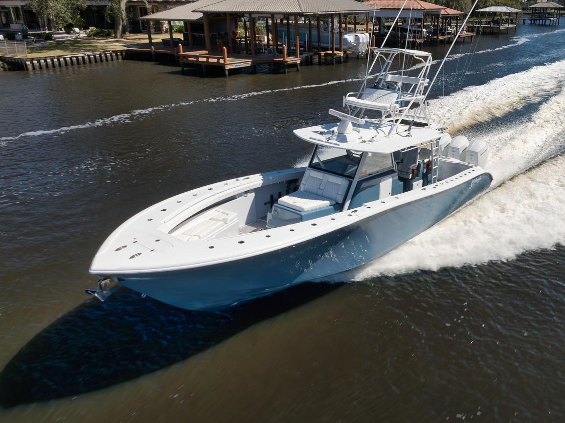 2024-yellowfin-42-offshore--power-9712319-20250311192831742-1_XLARGE