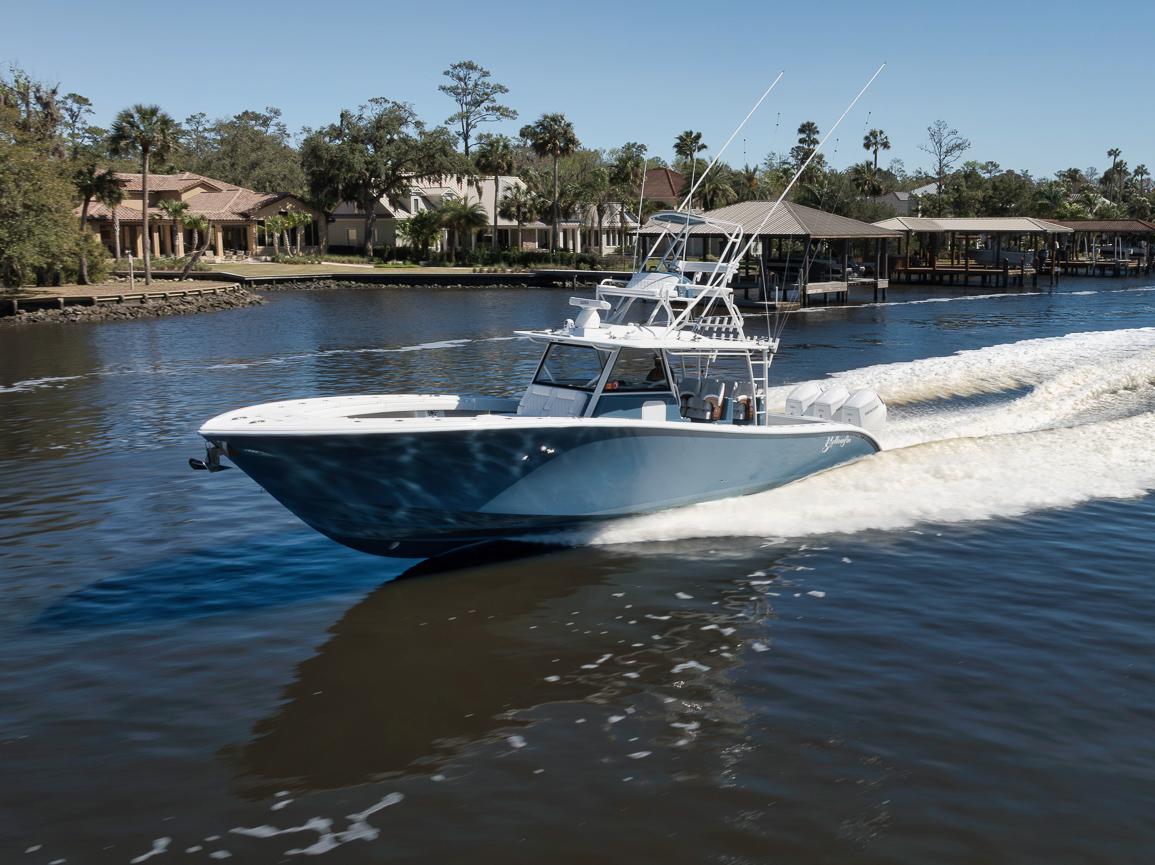 2024-yellowfin-42-offshore--power-9712319-20250311192835539-1_XLARGE
