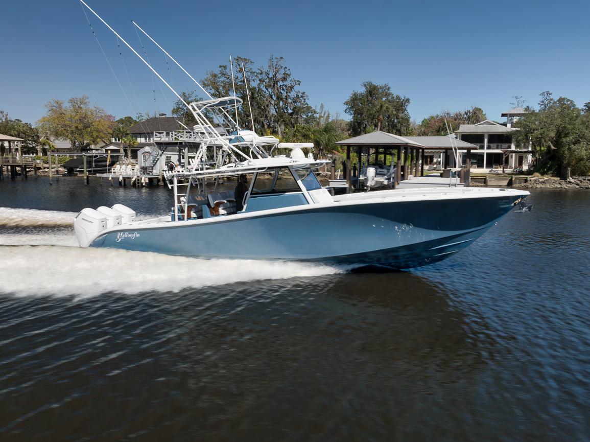 2024-yellowfin-42-offshore--power-9712319-20250311192839676-1_XLARGE