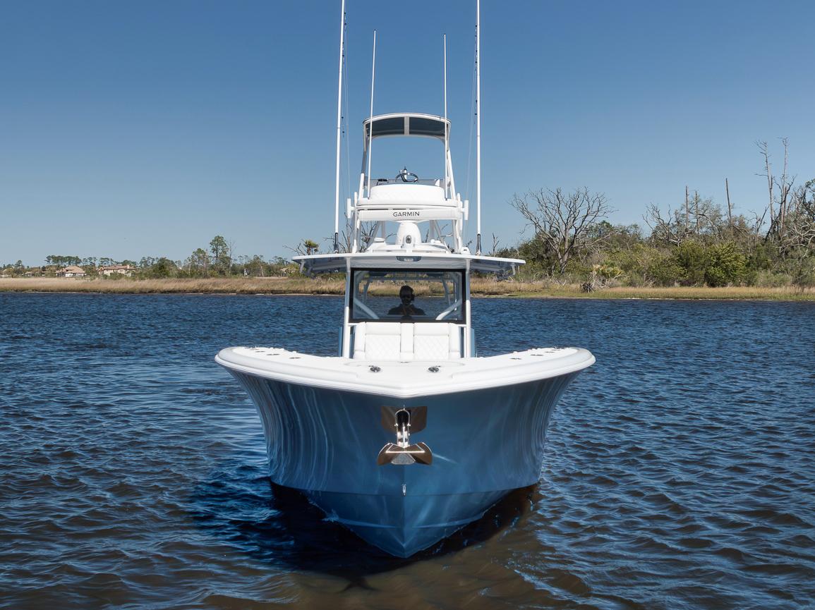 2024-yellowfin-42-offshore--power-9712319-20250311192902116-1_XLARGE