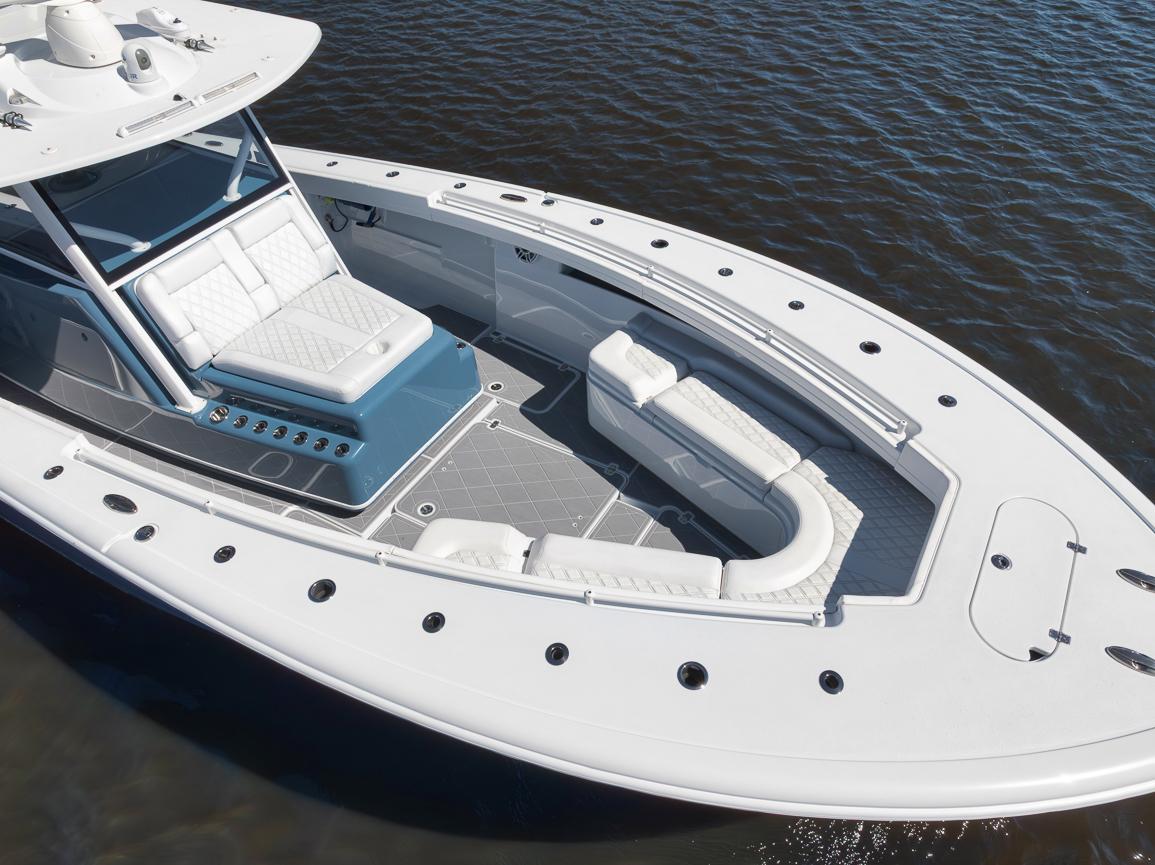2024-yellowfin-42-offshore--power-9712319-20250311192904220-1_XLARGE
