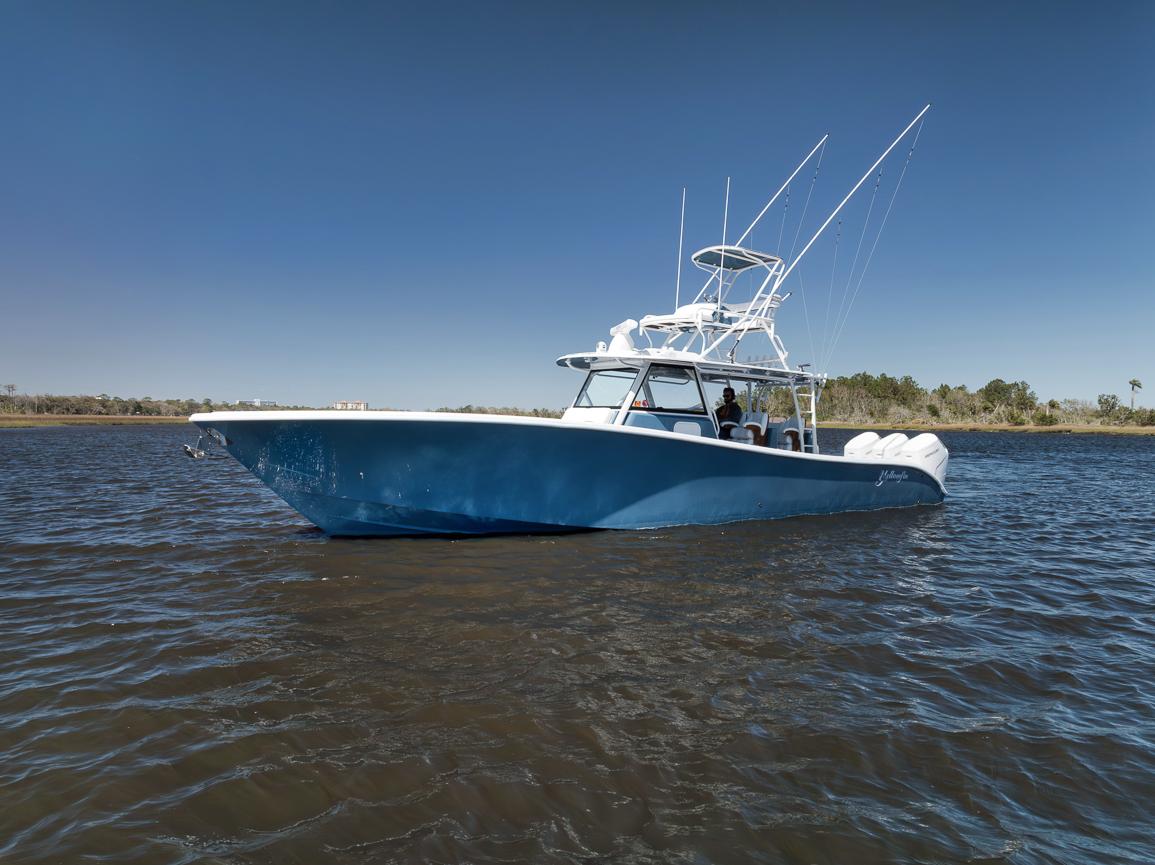2024-yellowfin-42-offshore--power-9712319-20250311192908316-1_XLARGE