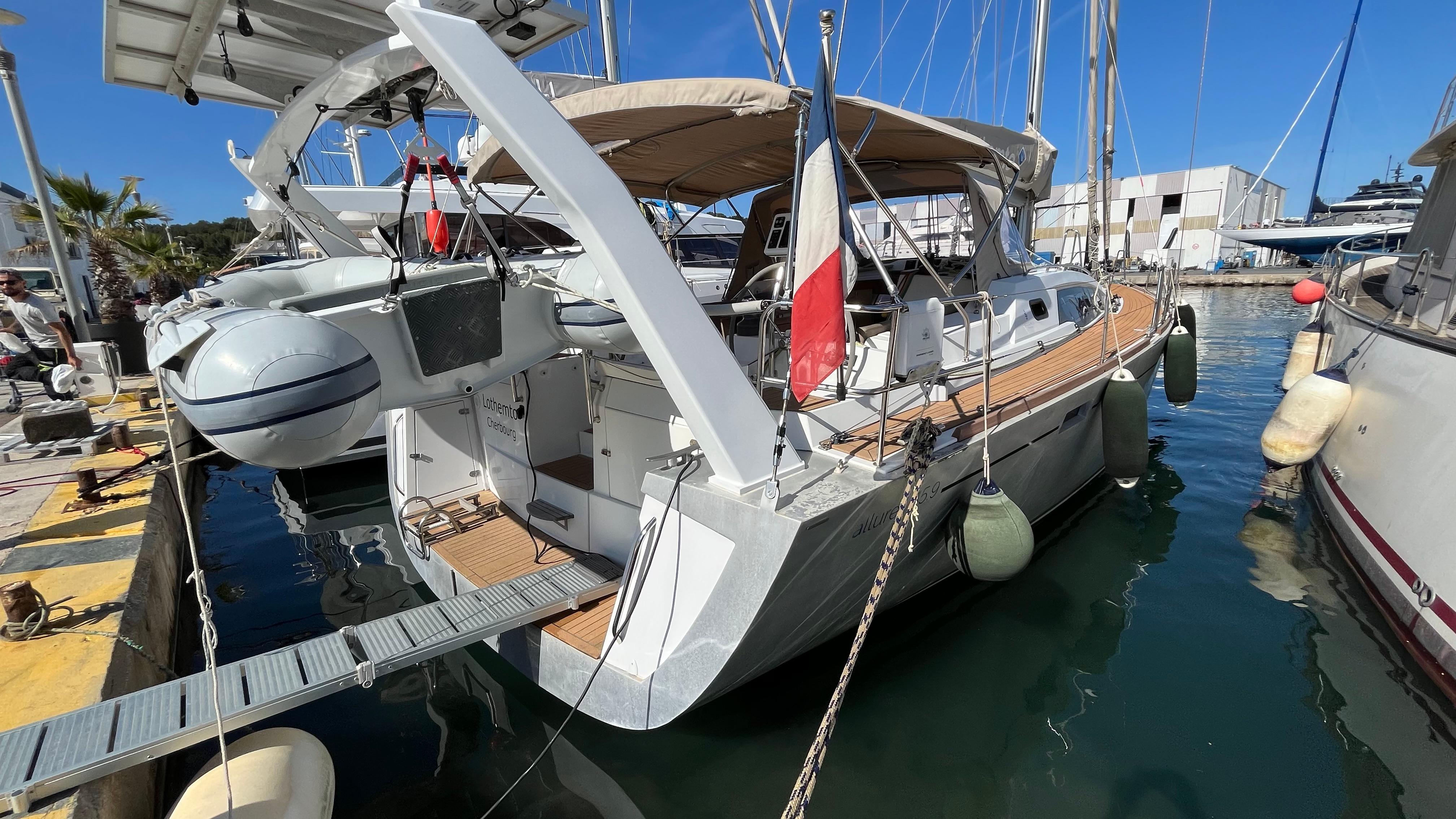 2019 Allures 45.9