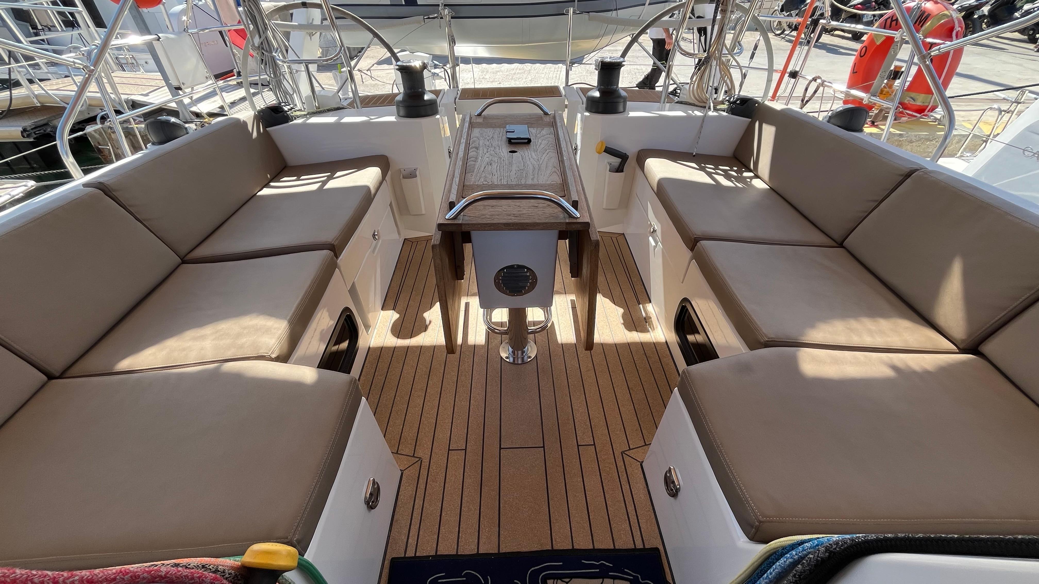 2019 Allures 45.9
