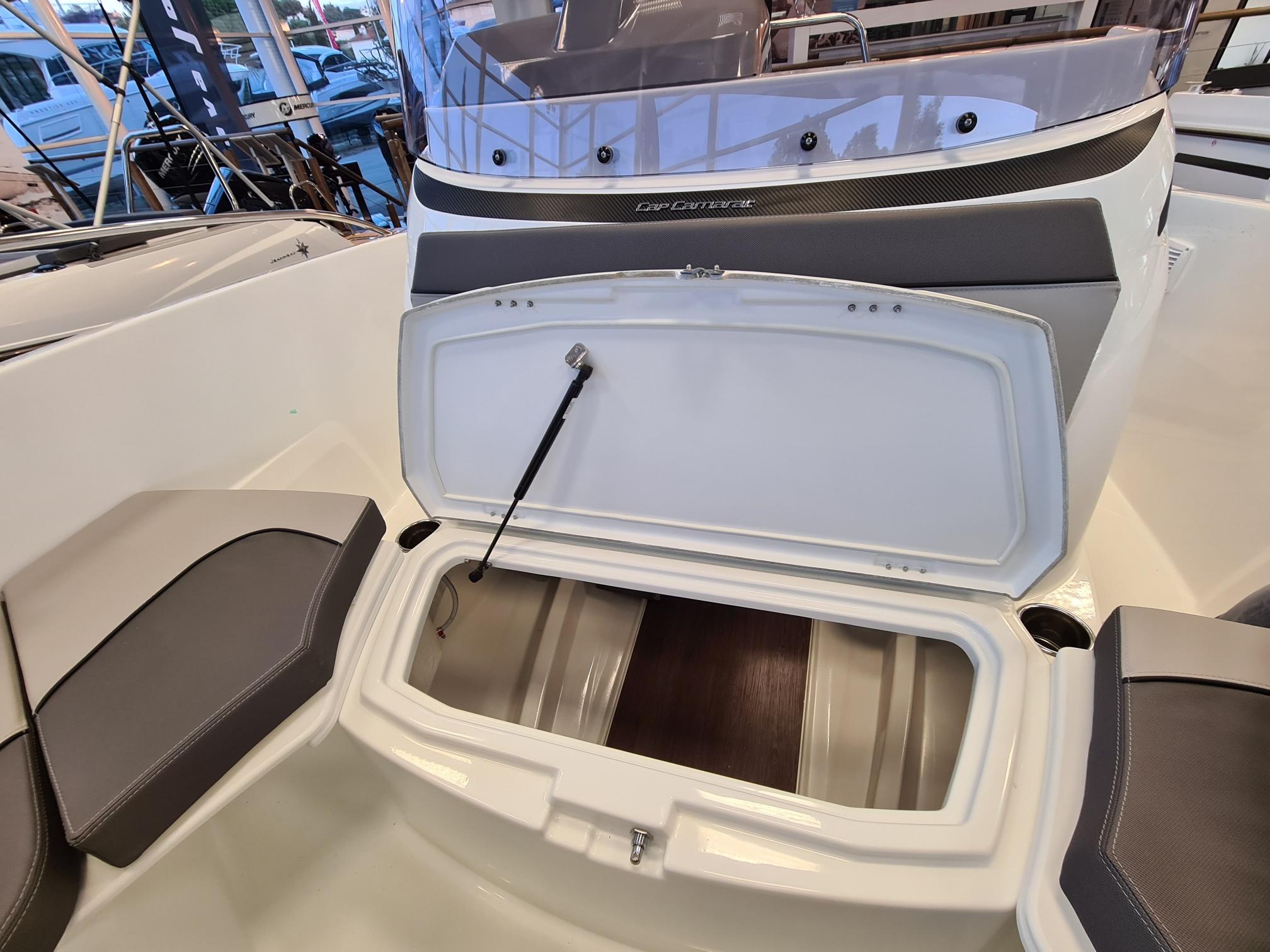 Jeanneau Cap Camarat 6.5 CC