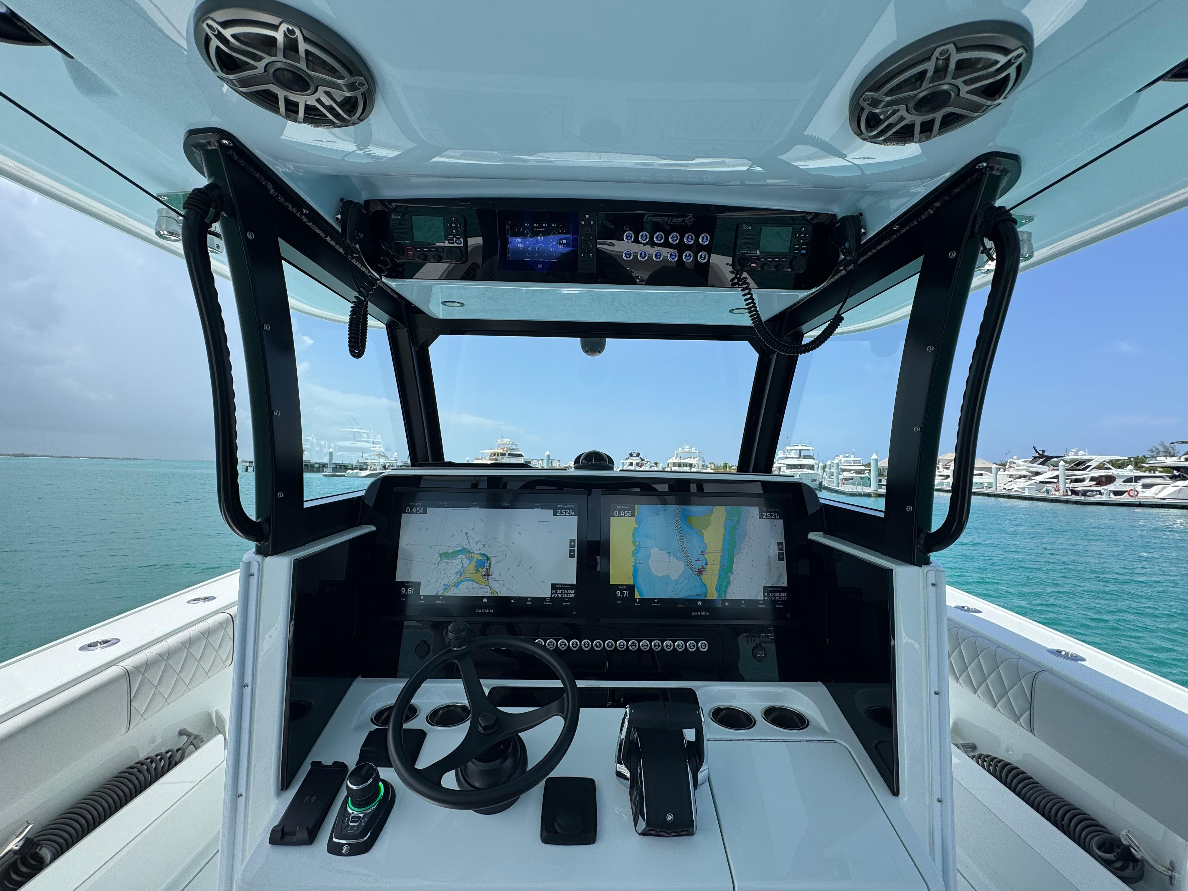 Boat image 13