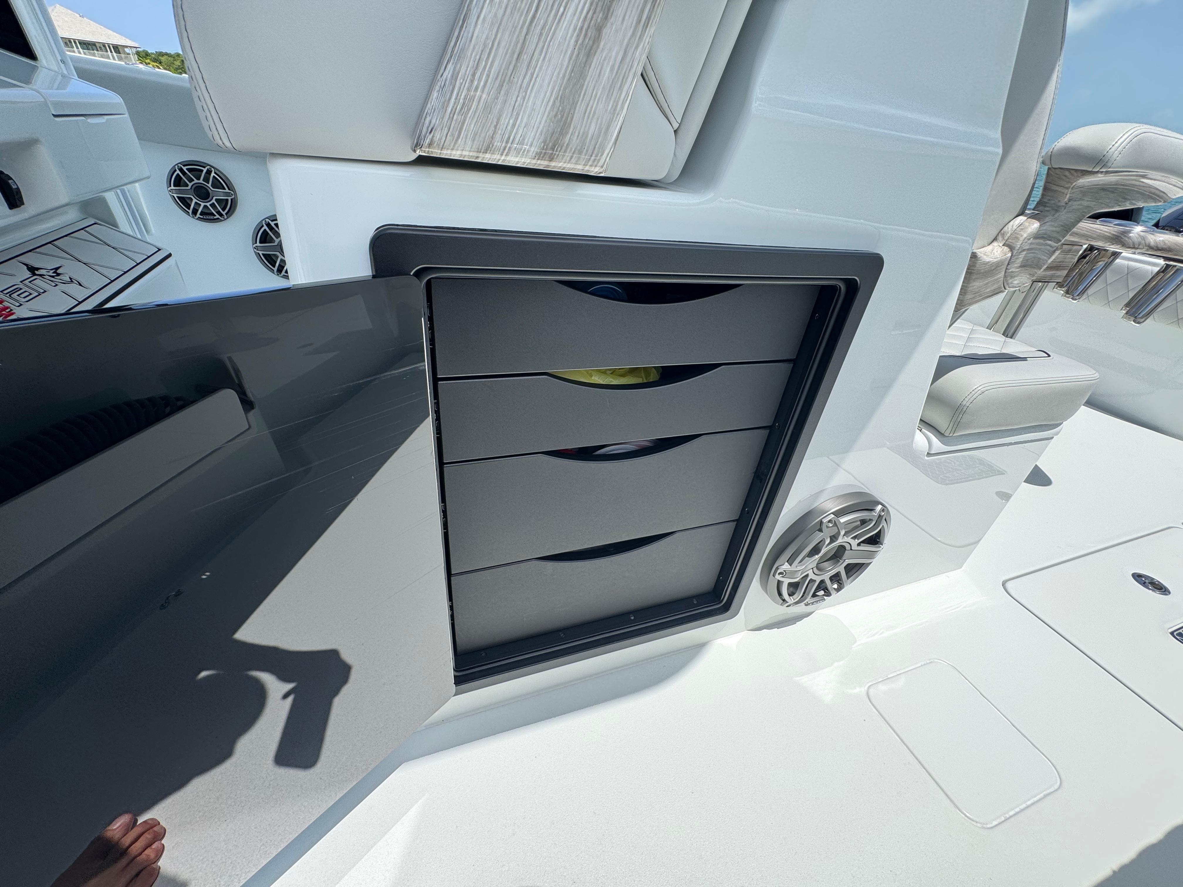 Boat image 34