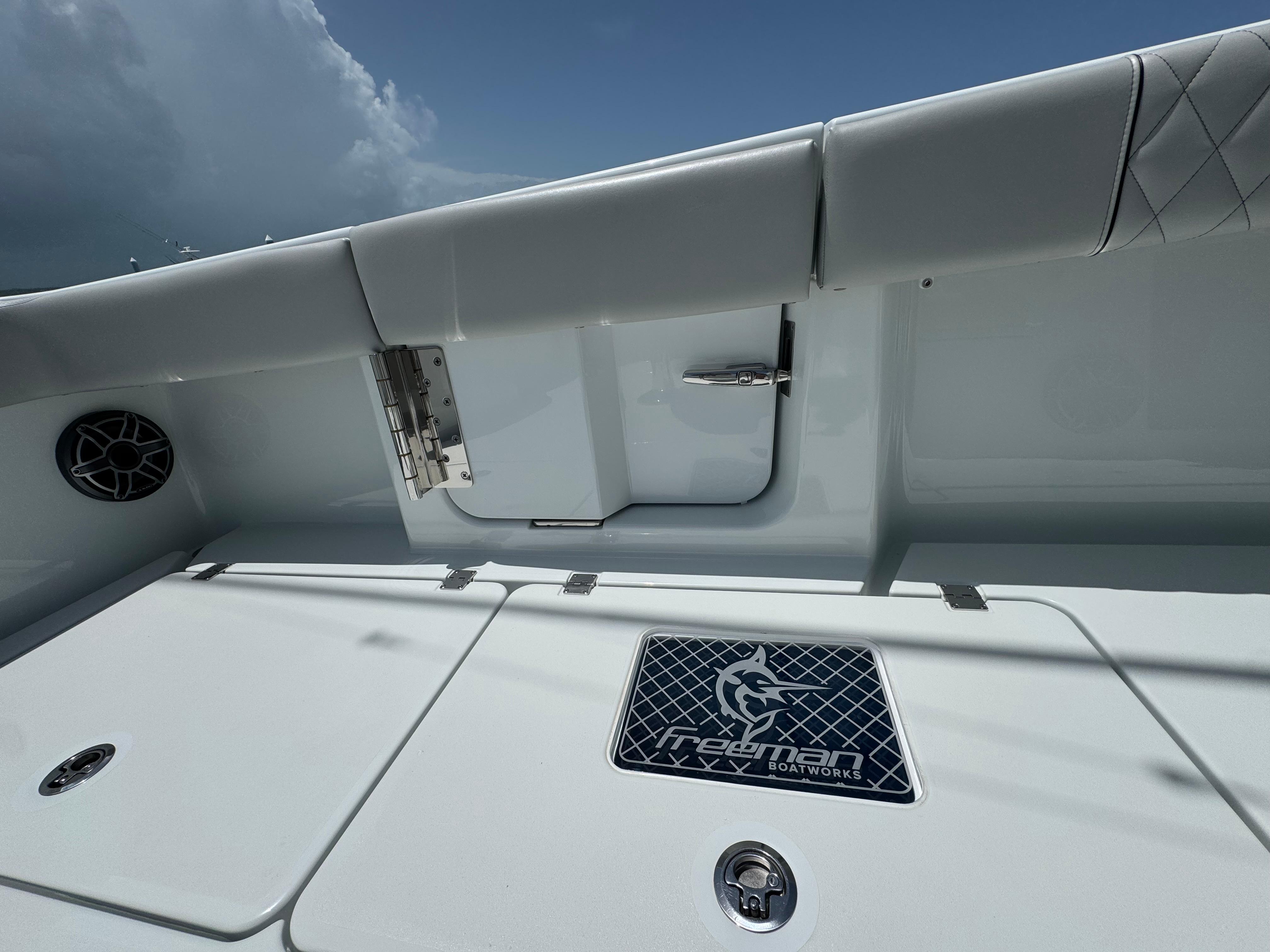 Boat image 38