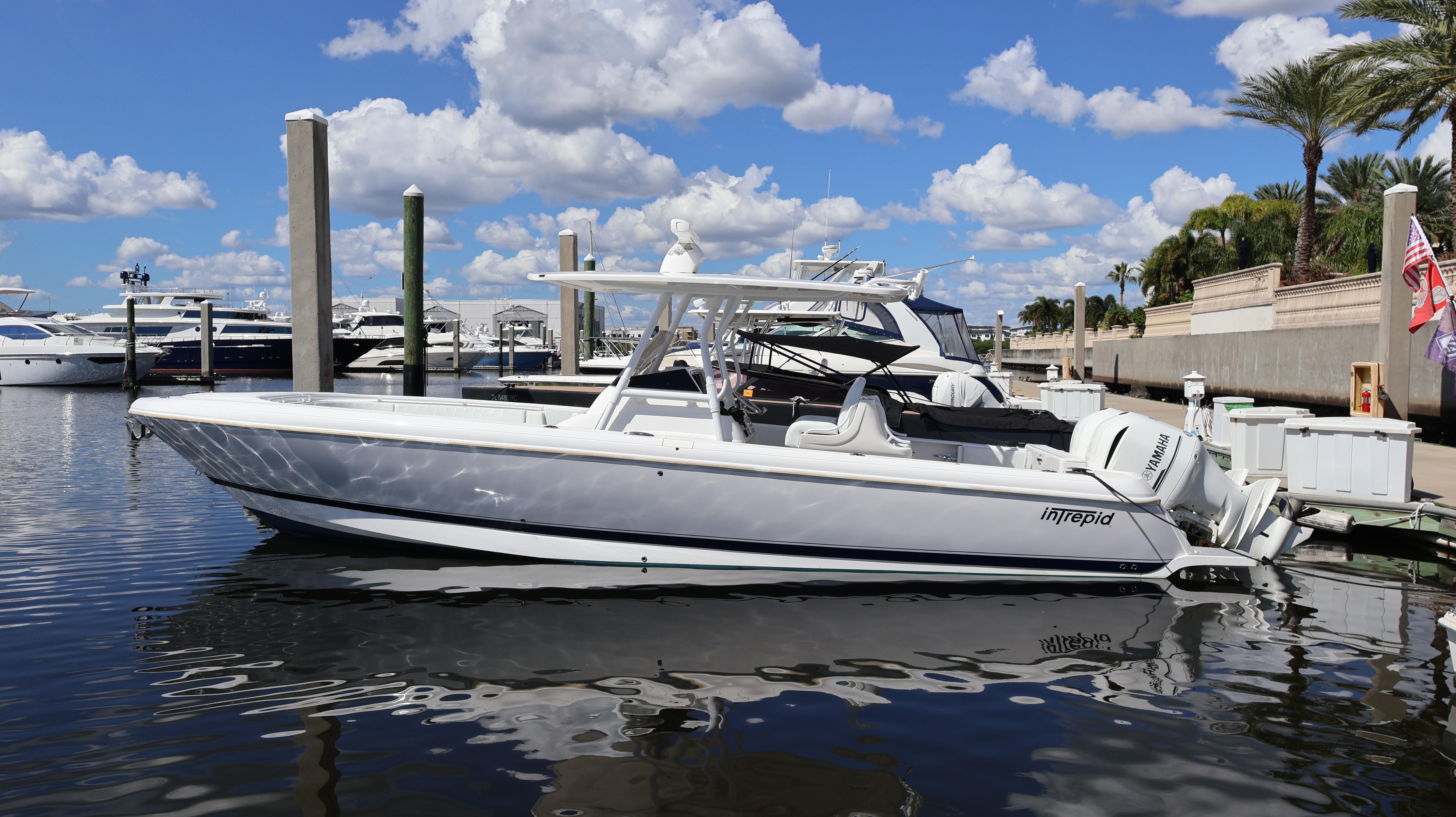 2016 Intrepid 327 Center Console