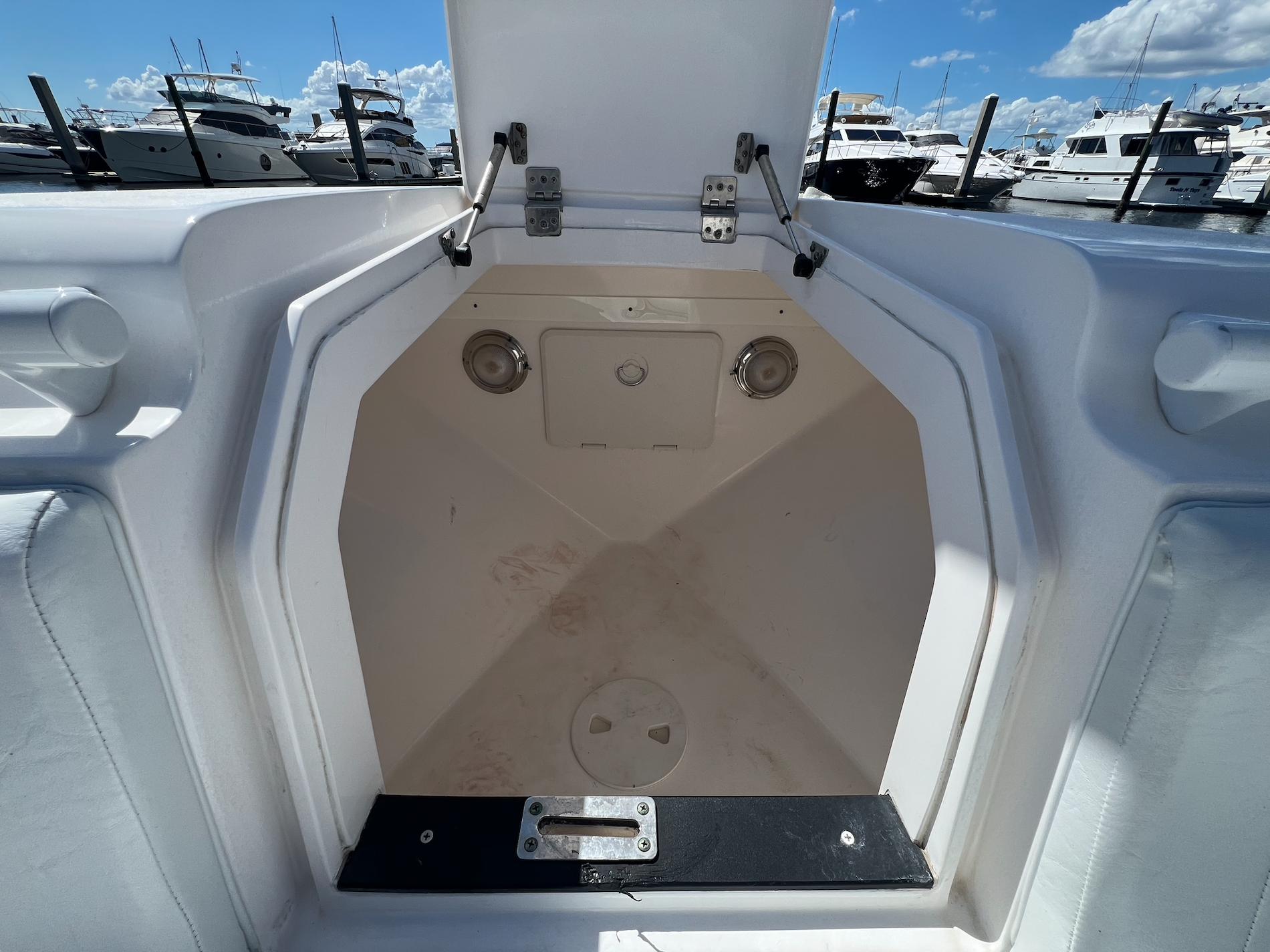 2016 Intrepid 327 Center Console