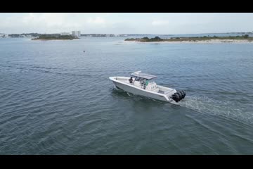 Invincible 39 Open Fisherman video