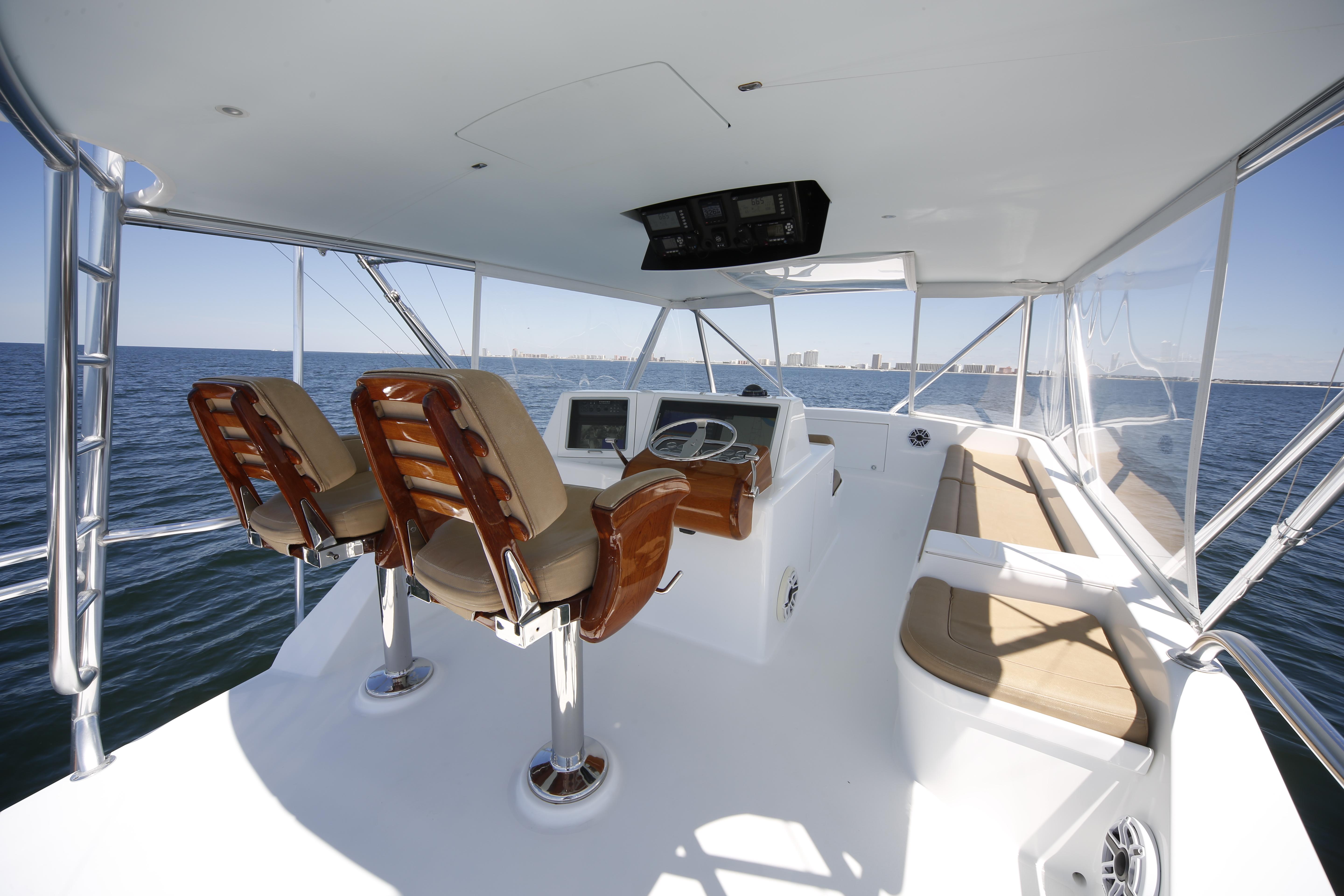 Jim Smith-65 Convertible 2000-PIER PRESSURE SC-US-Luxurious 2000 Jim Smith 65 Convertible yacht interior with ocean view.-9833594 | Thumbnail