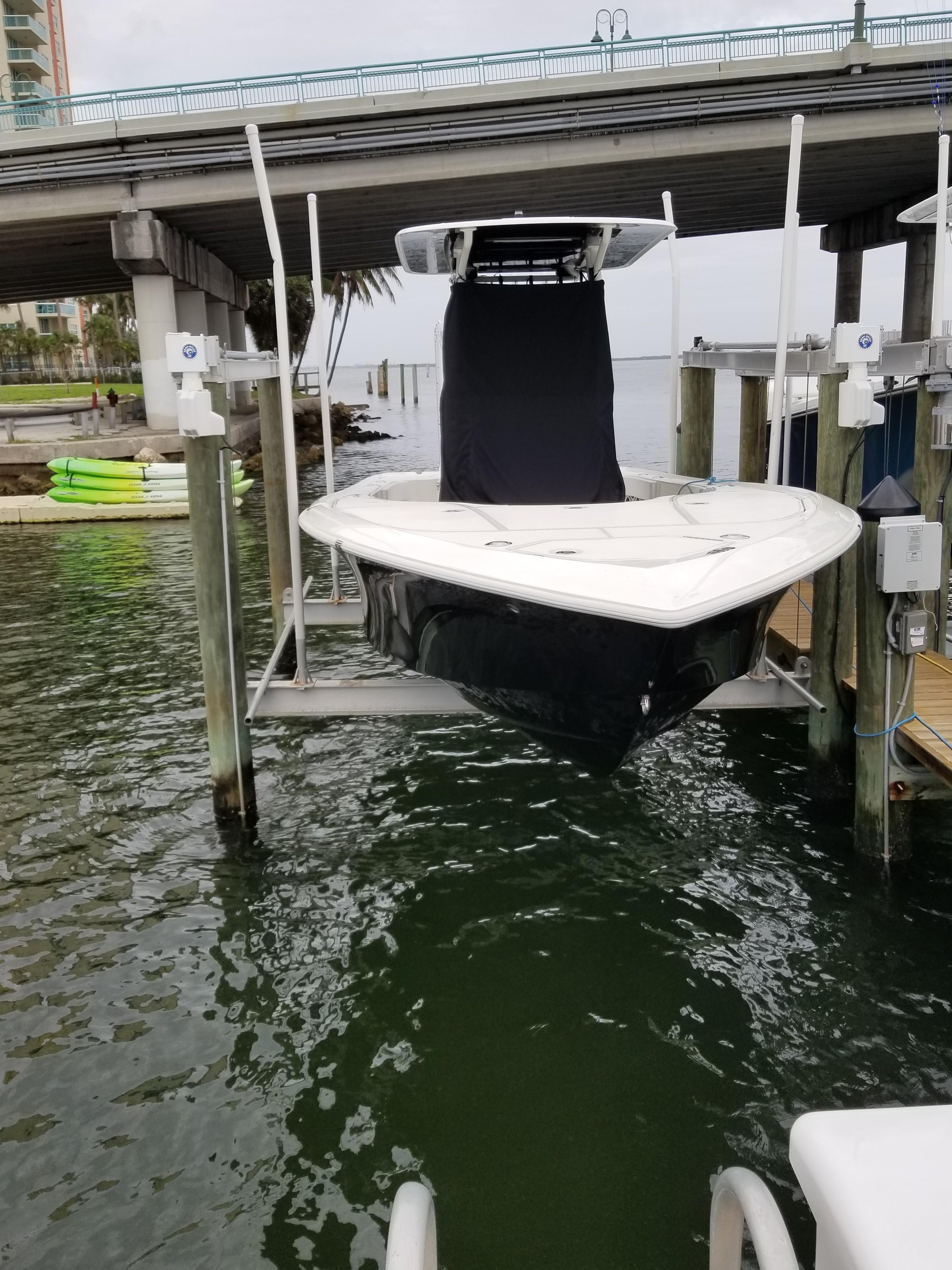 Used Seavee Outboard Boats For Sale In Fl Flagler Yachts