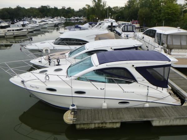 2008 Sealine SC29
