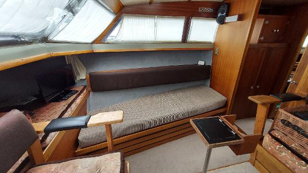 Coronet 32 Oceanfarer