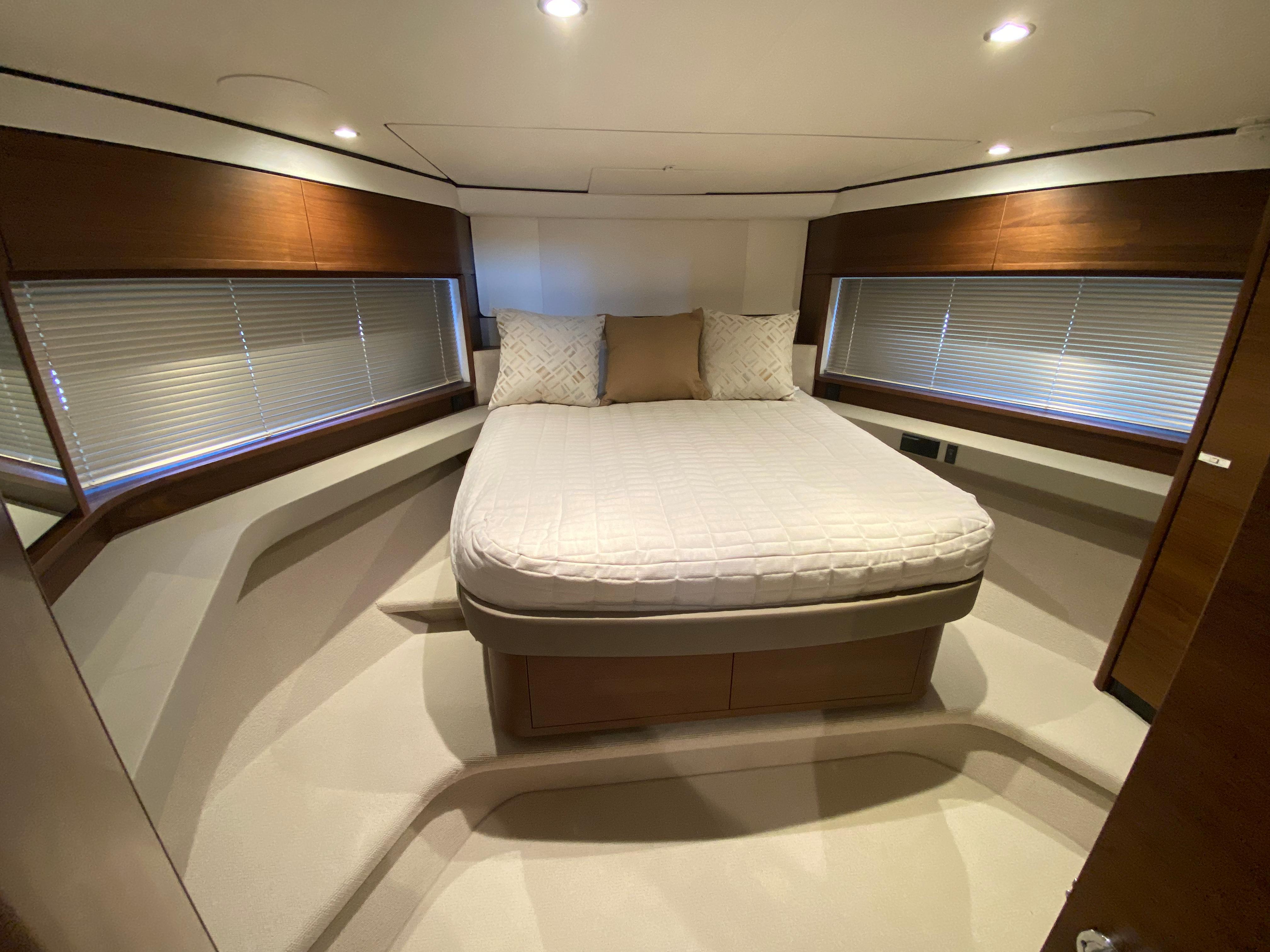 2023 Princess F62 Motor Yacht Top Shelf