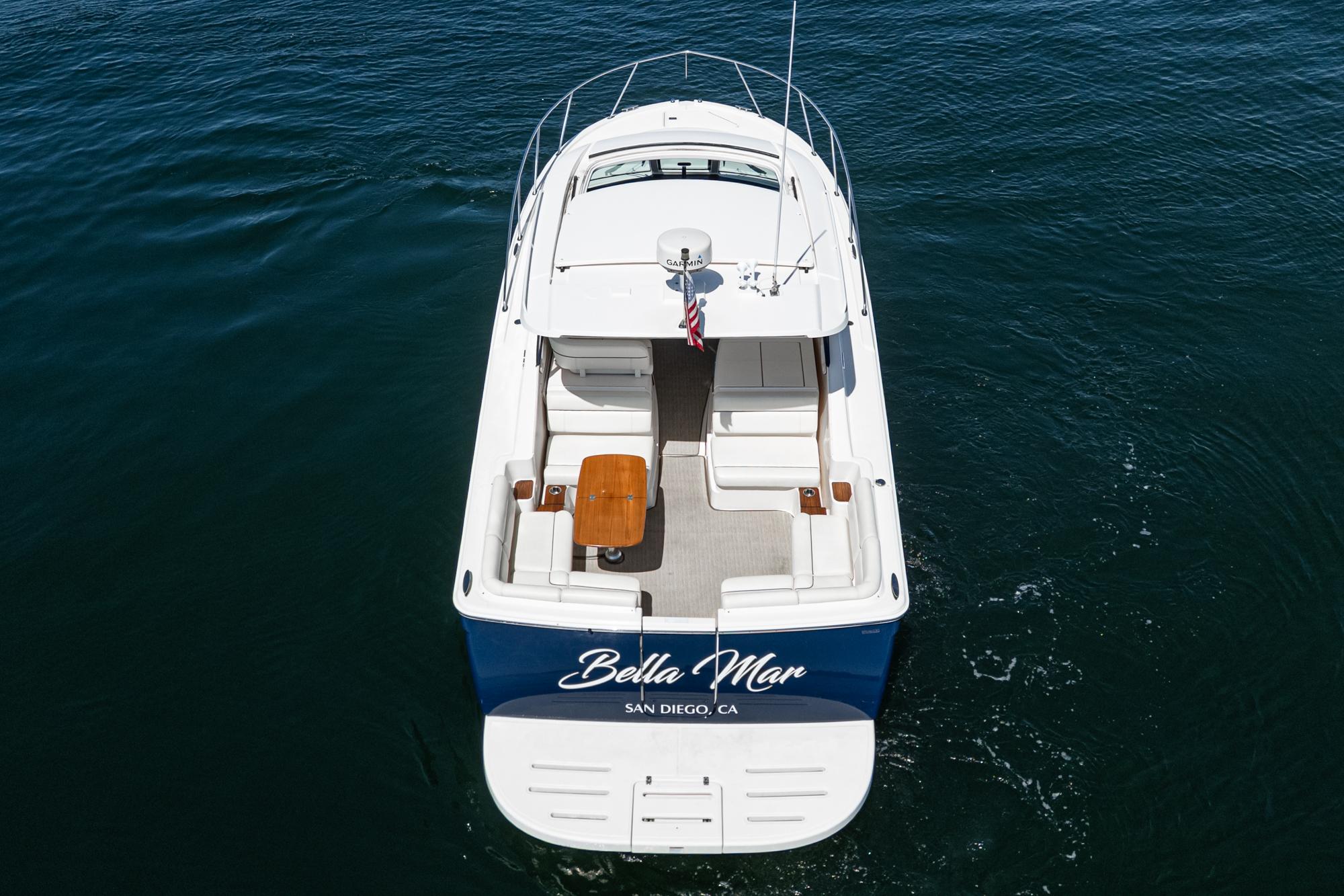 2018 Tiara Yachts 3100 Coronet #TBRM094F inventory image at Sun Country Marine Group, San Diego Harbor Island 2018 Tiara Yachts 3100 Coronet #TBRM094F inventory image at Sun Country Marine Group, San Diego Harbor Island