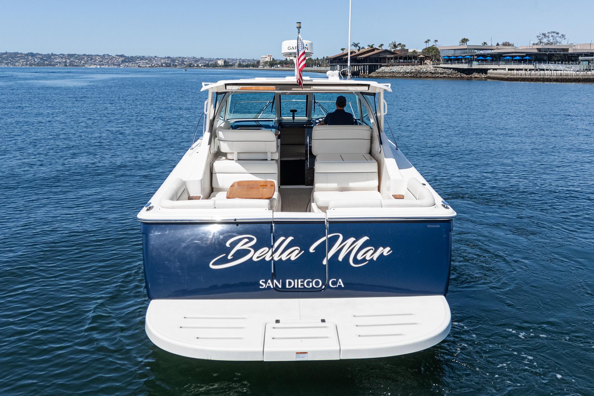 2018 Tiara Yachts 3100 Coronet #TBRM094F inventory image at Sun Country Marine Group, San Diego Harbor Island 2018 Tiara Yachts 3100 Coronet #TBRM094F inventory image at Sun Country Marine Group, San Diego Harbor Island